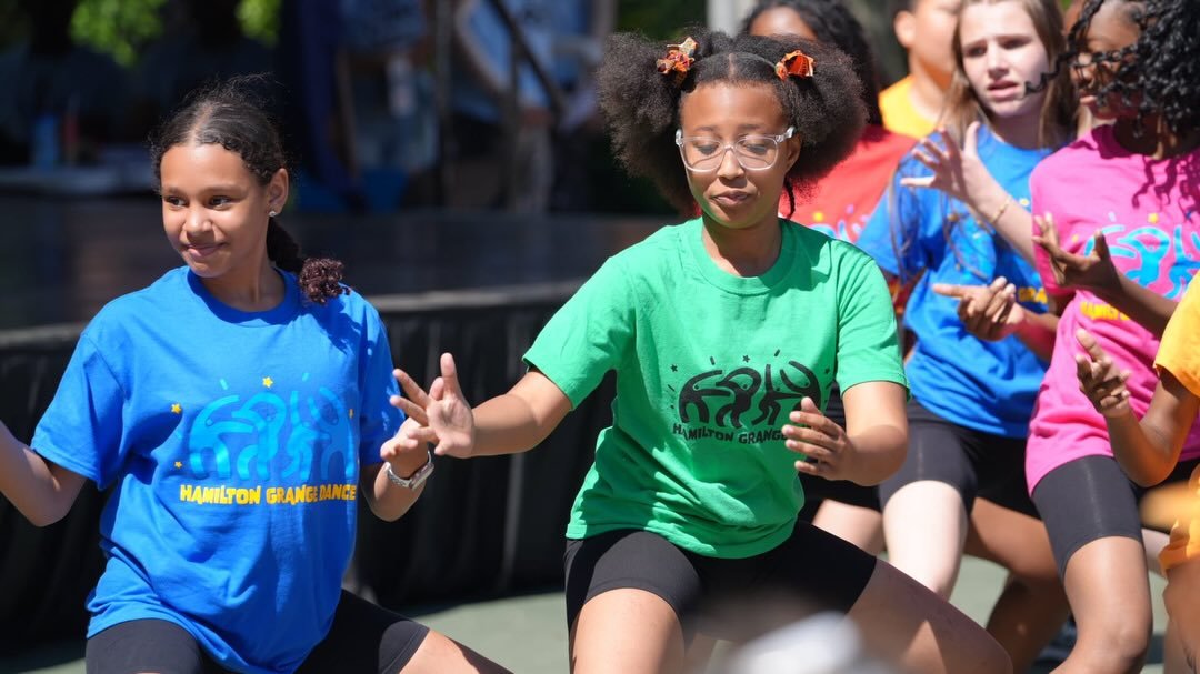 Though this account is for Kitchen Dance Collaborative- a huge part of what we do is community work and education. This is an appreciation post for the students at @hamiltongrangems and teaching artist @twilliamsii32 and @danceparadenyc for an amazin