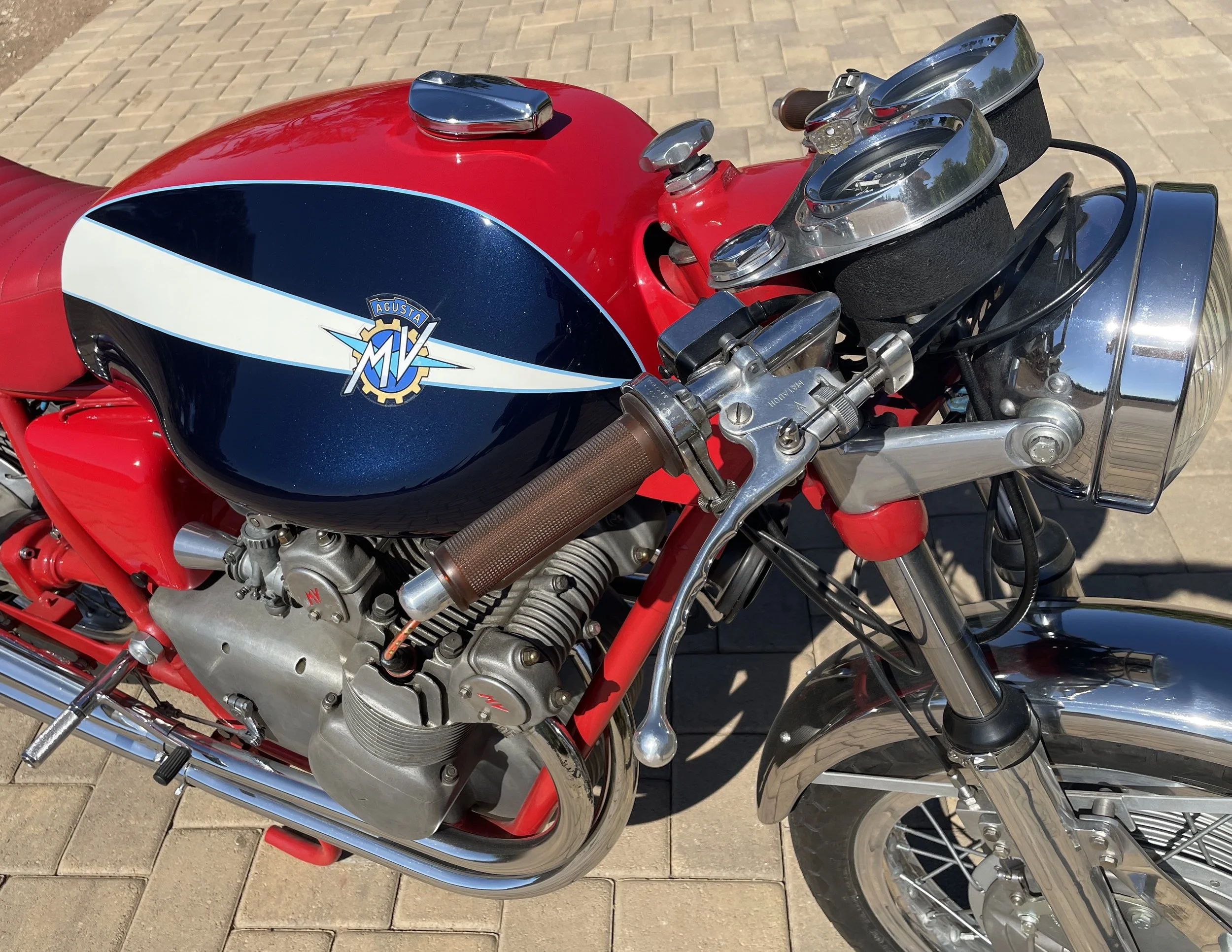MV Agusta 750 Sport_6.JPG