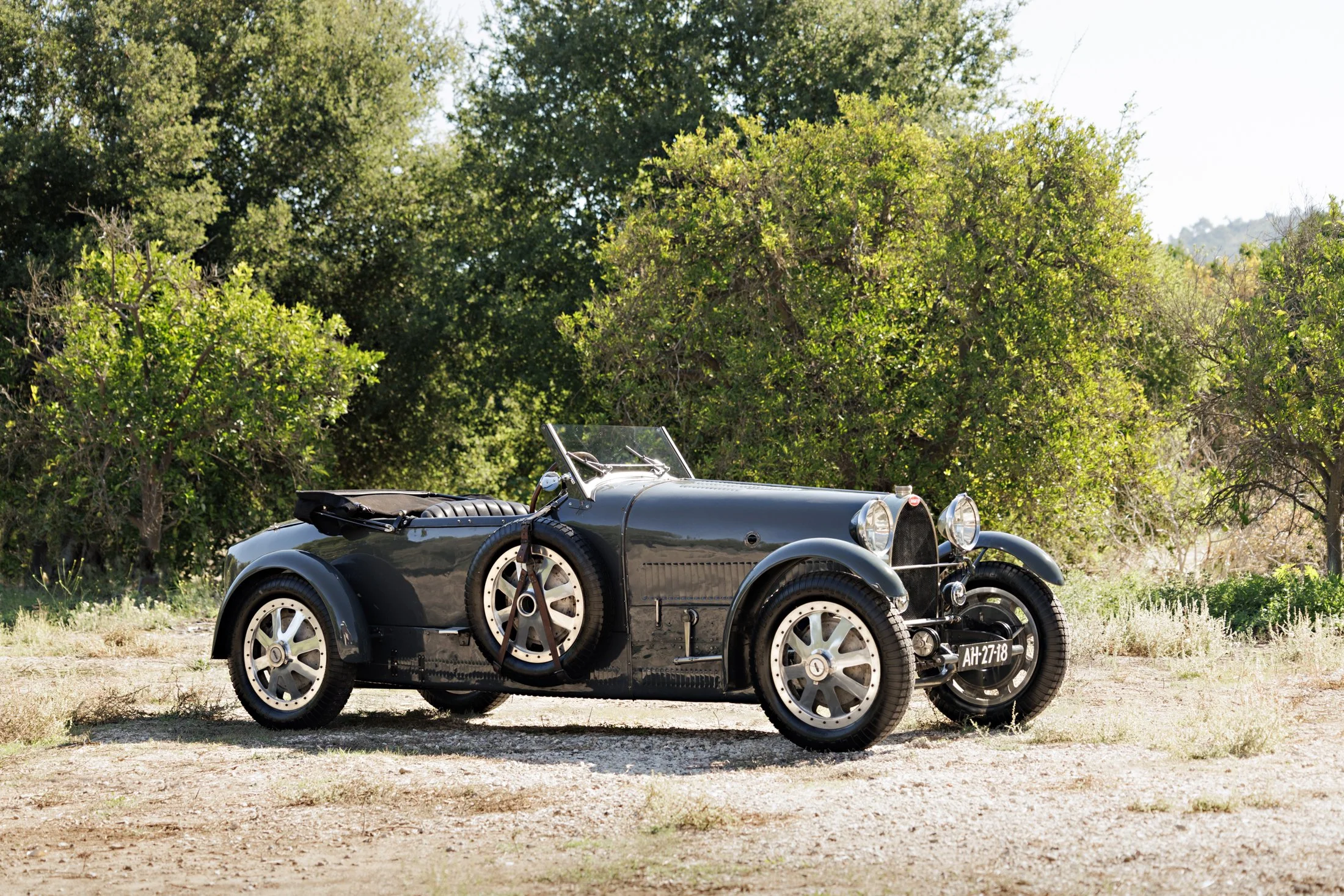 1927 Bugatti Type 43_3.jpg