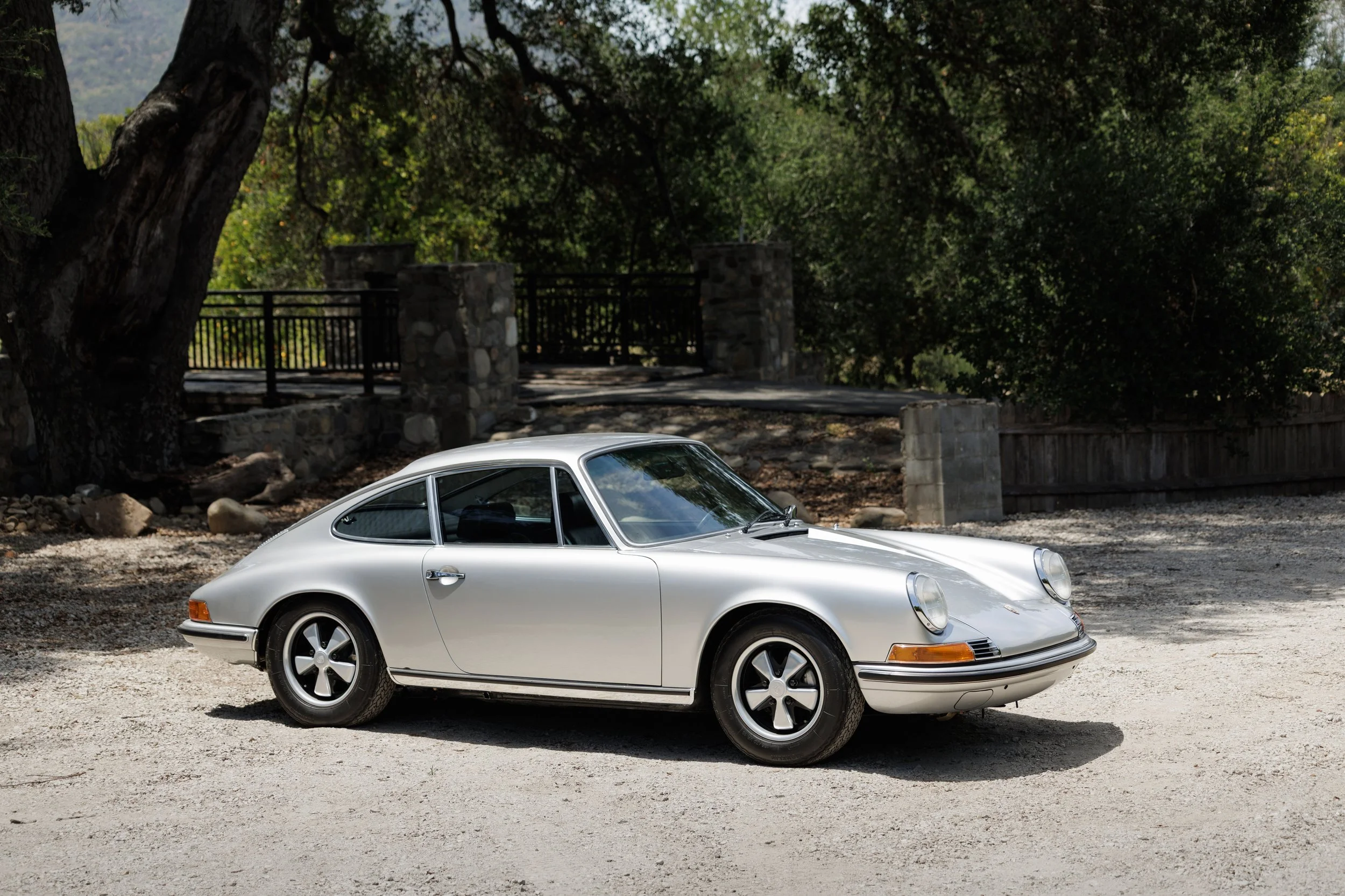 1969_Porsche_911S_1.jpg