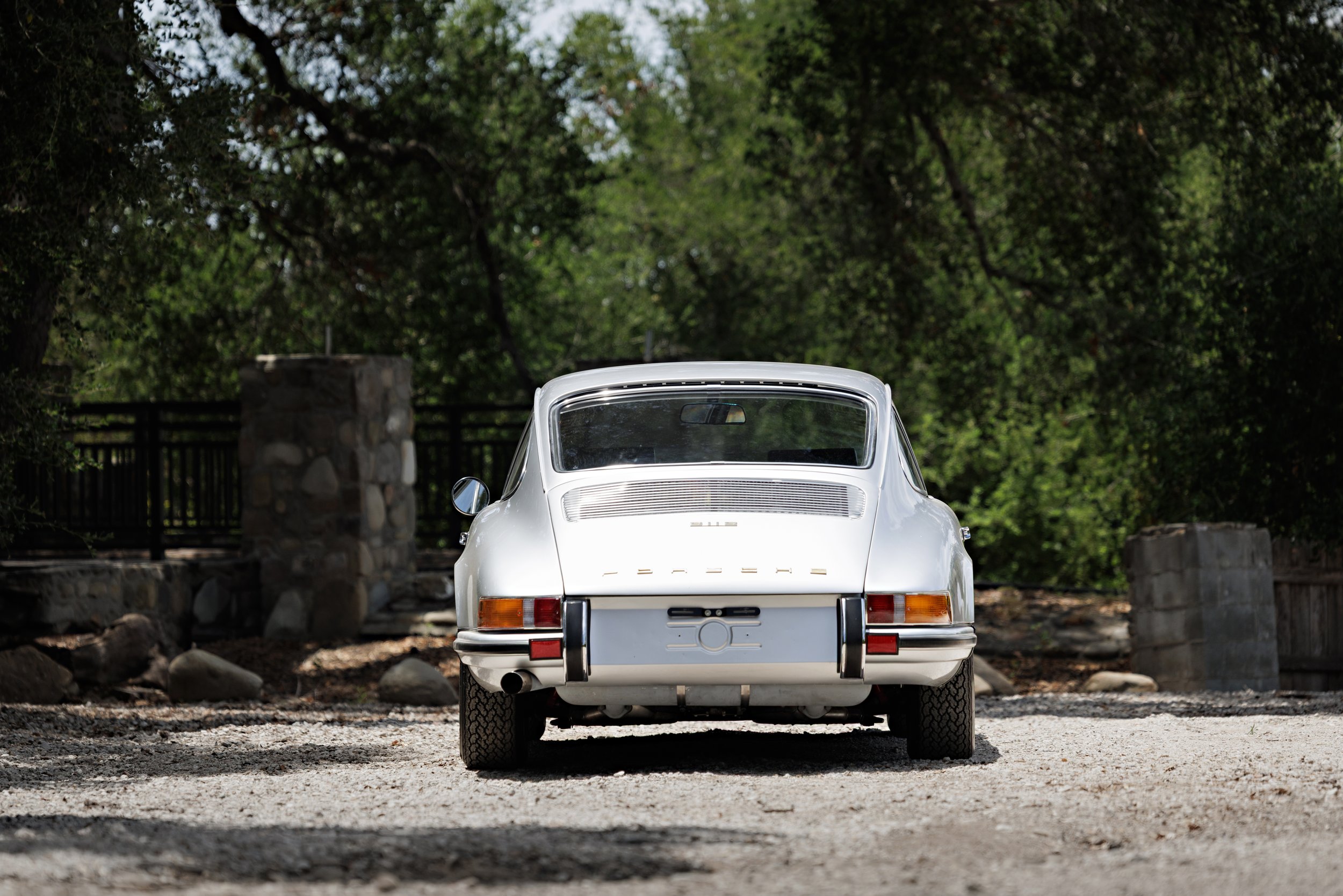 1969_Porsche_911S_8.jpg