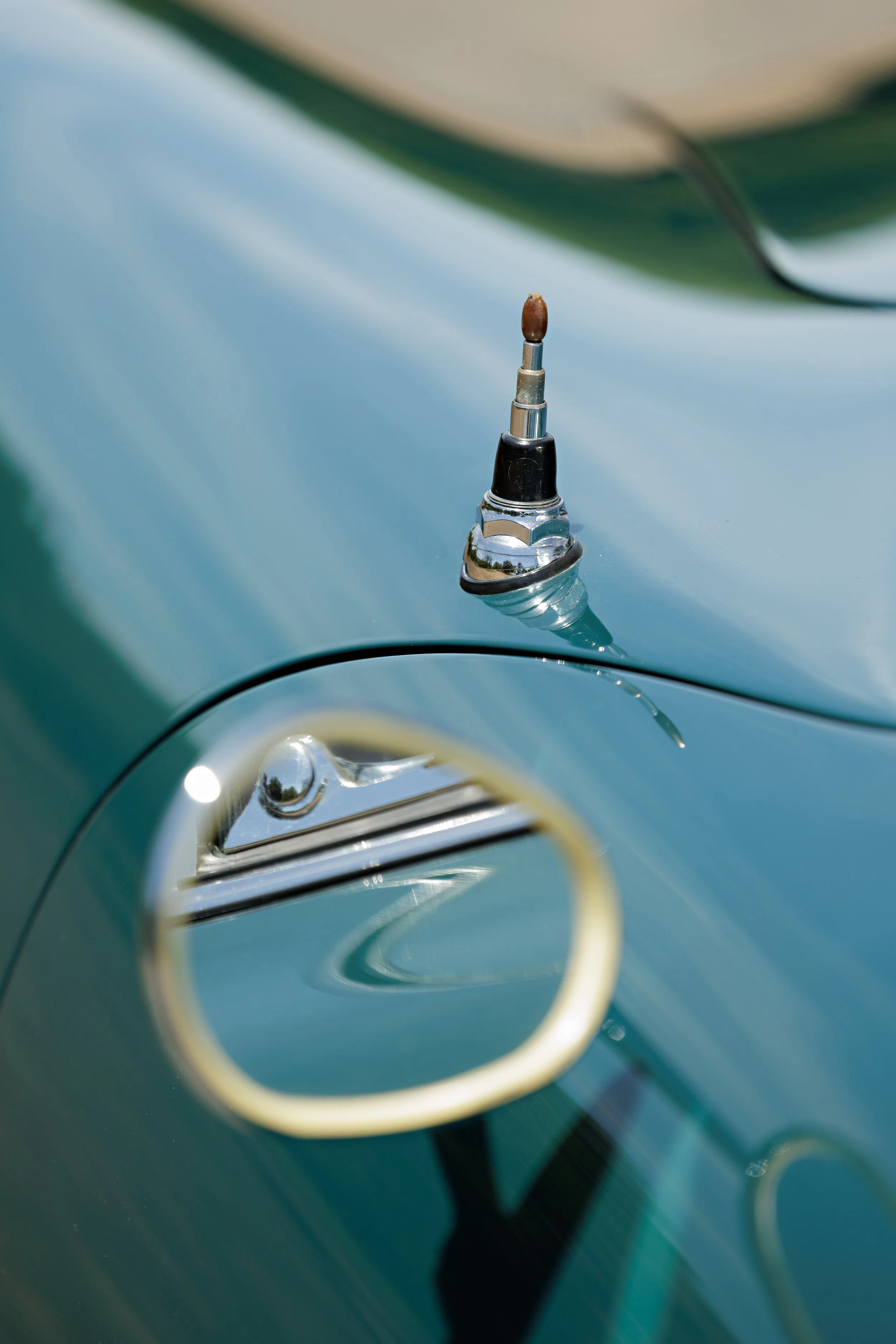 1961_Porsche_356B_Cab_26.jpg