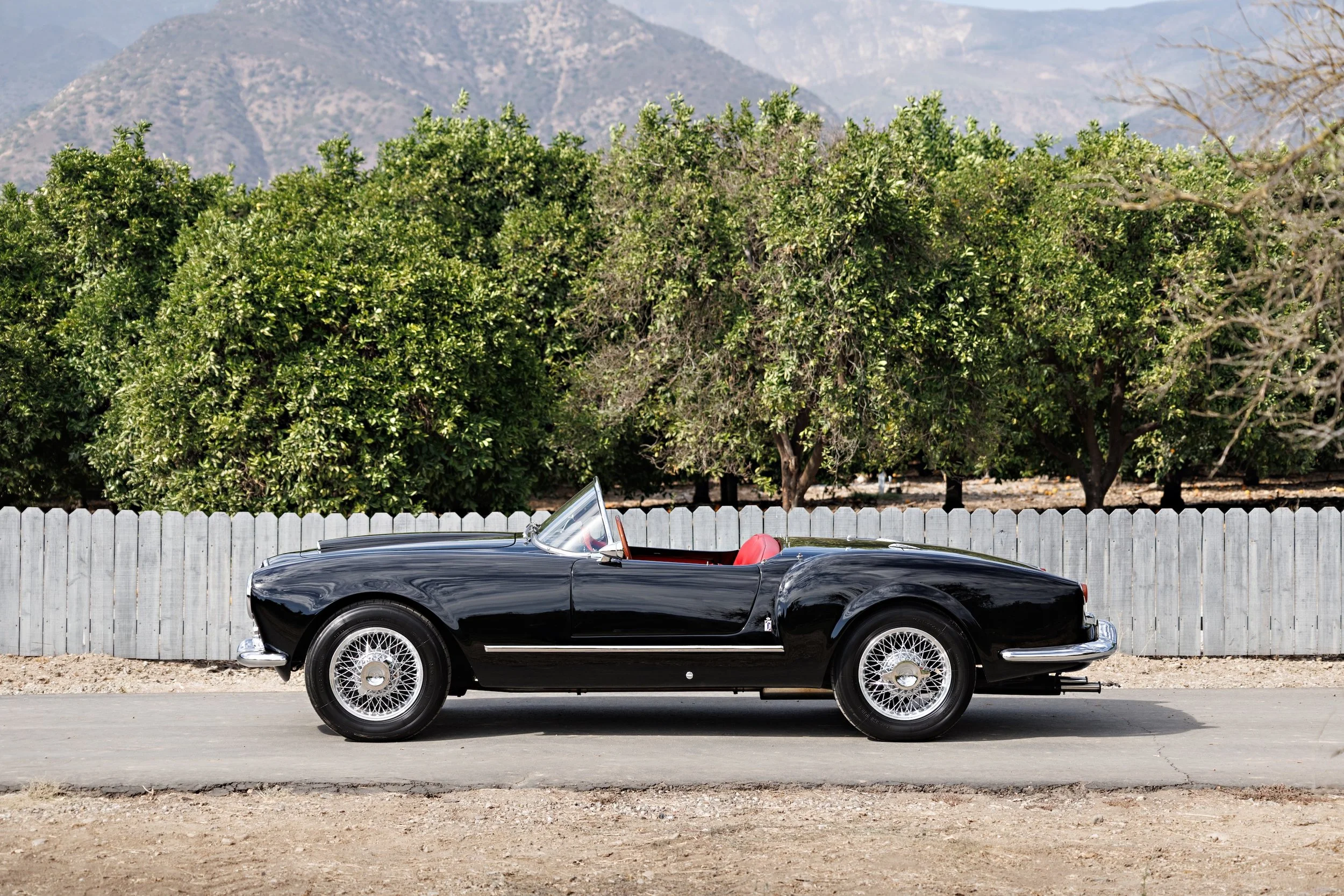 Lancia B24S Spider America_3.jpg