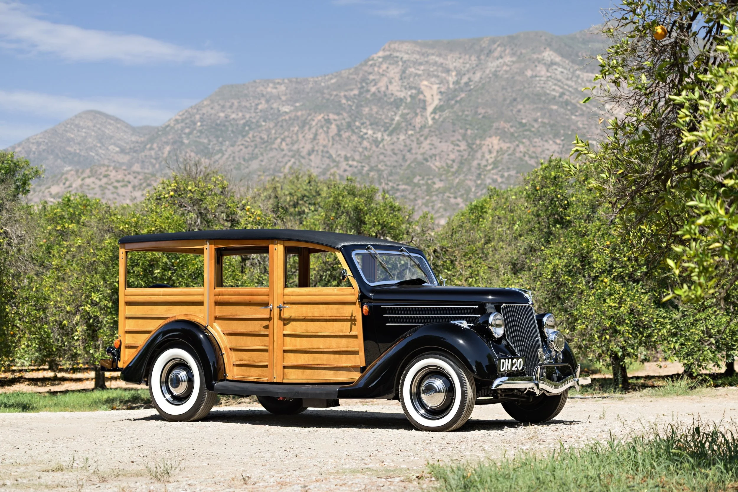 1936_Ford_Woody_4.jpg