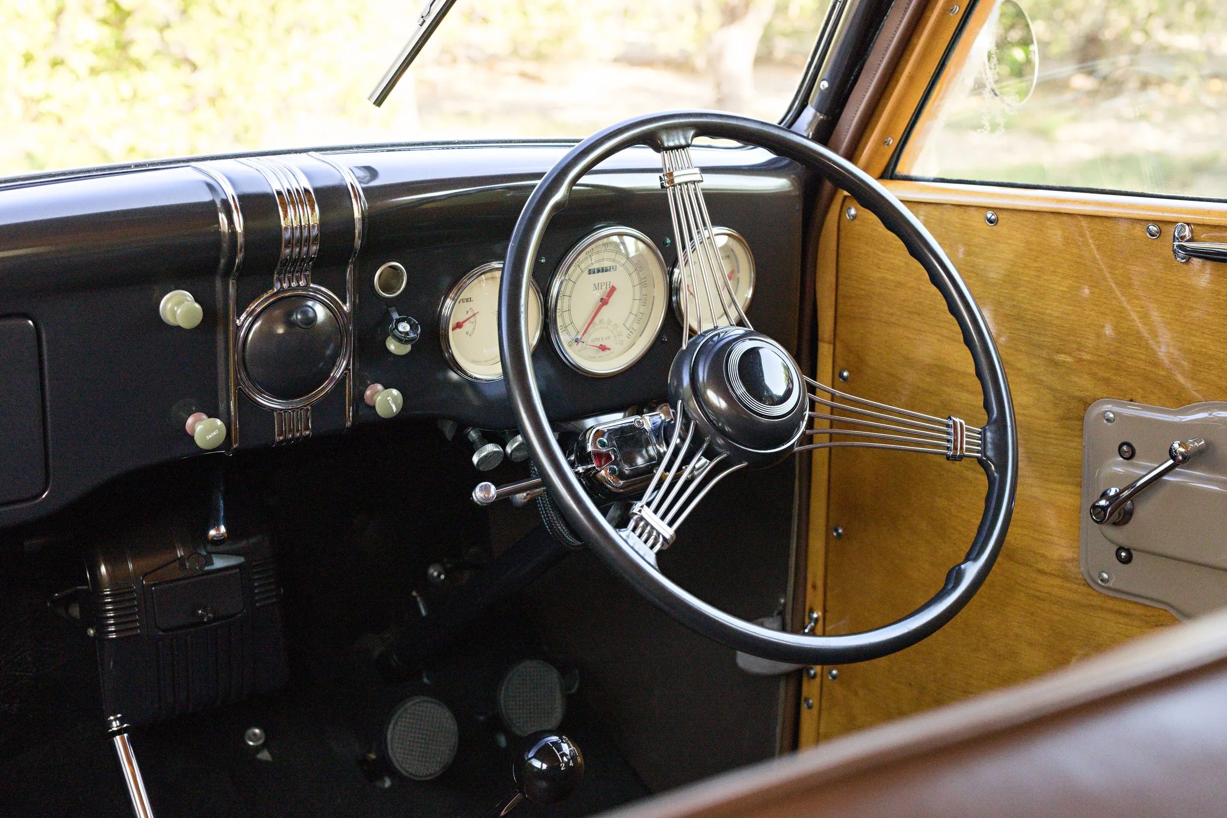 1936_Ford_Woody_11.jpg