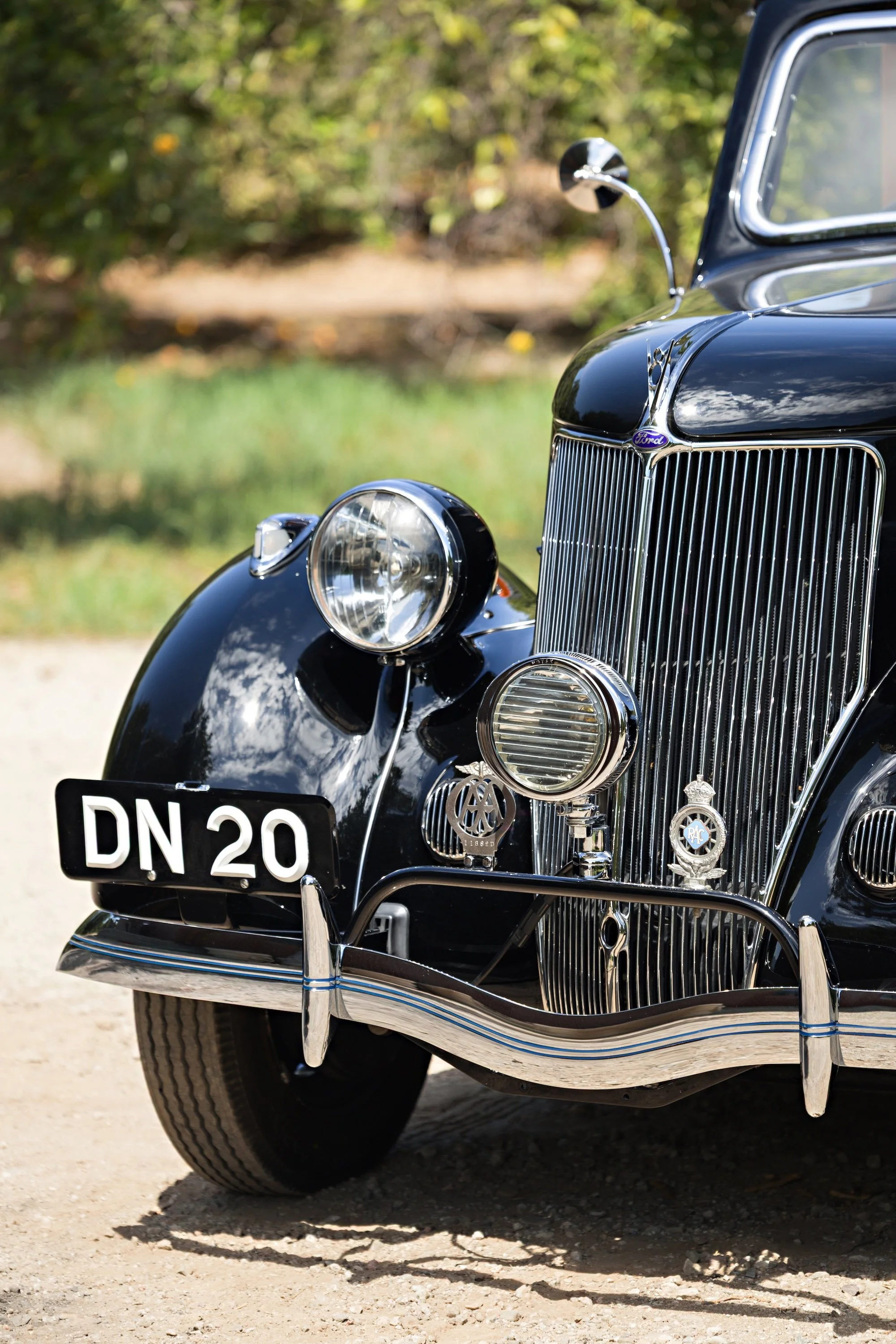 1936_Ford_Woody_25.jpg