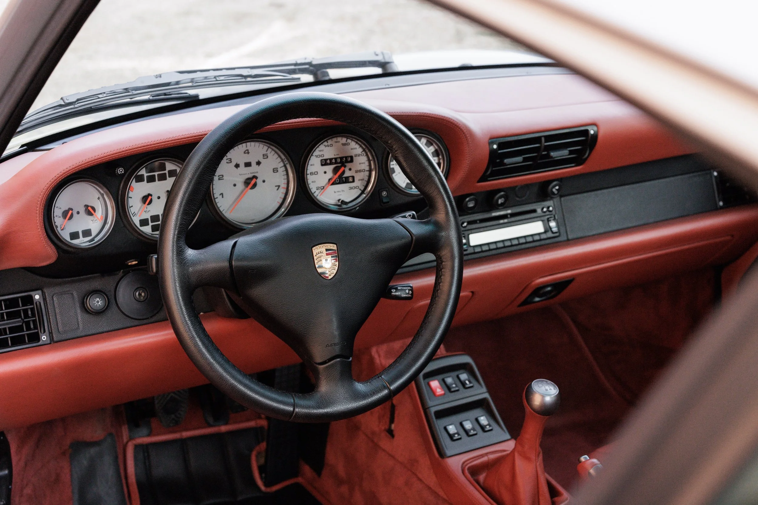 1998 Porsche 993 C2S_10.jpg