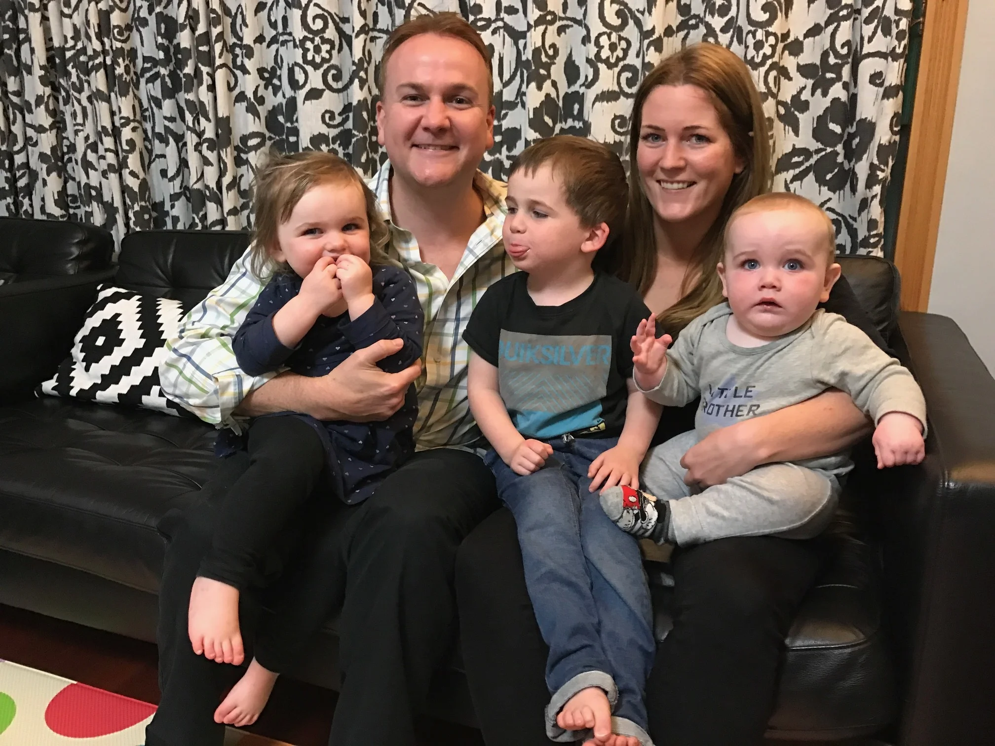 Happy ex-pats family (formerly New York lovers)