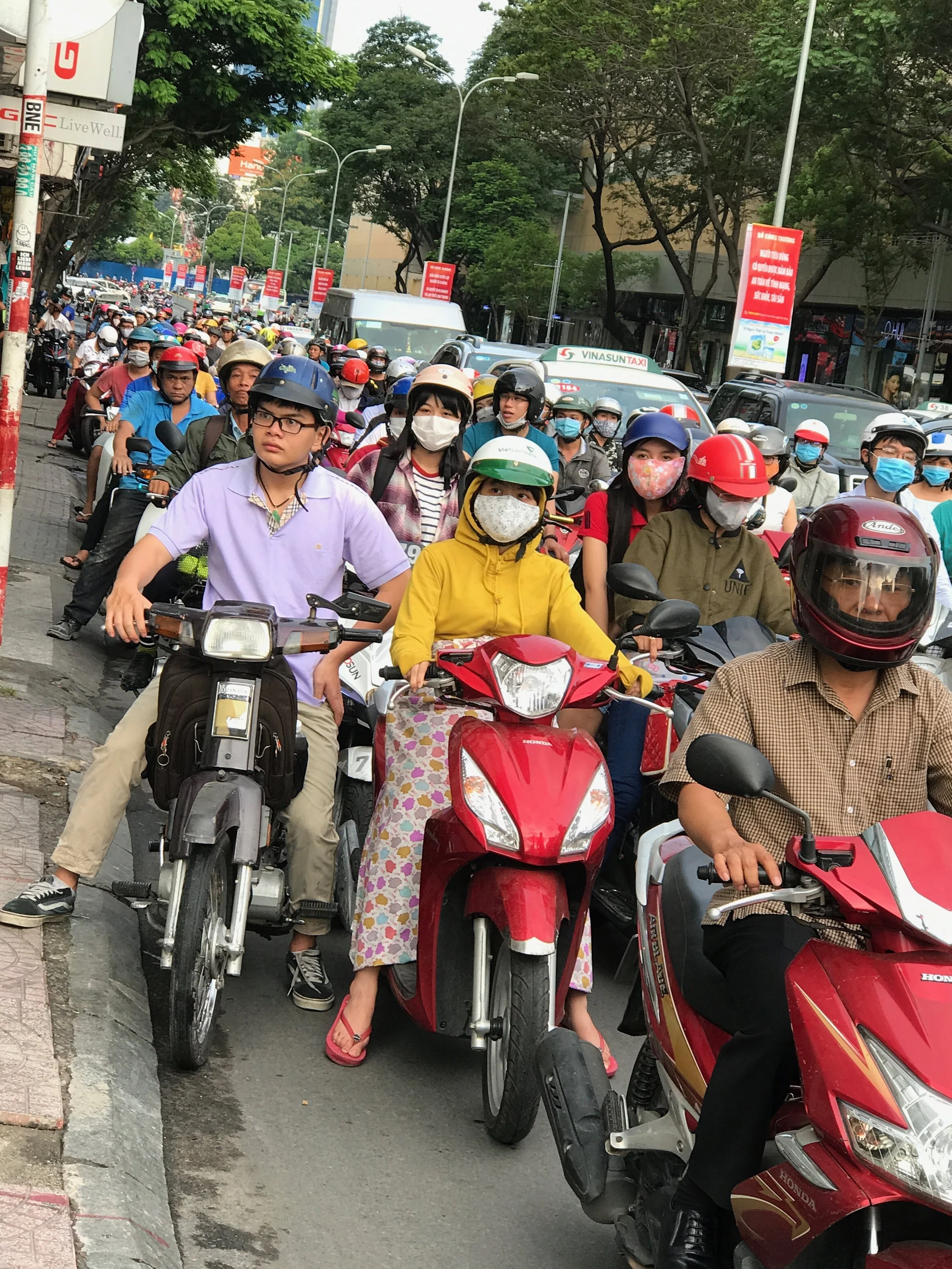 Good morning, Vietnam!