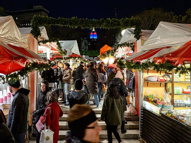 And on his shoulder, gently laid.