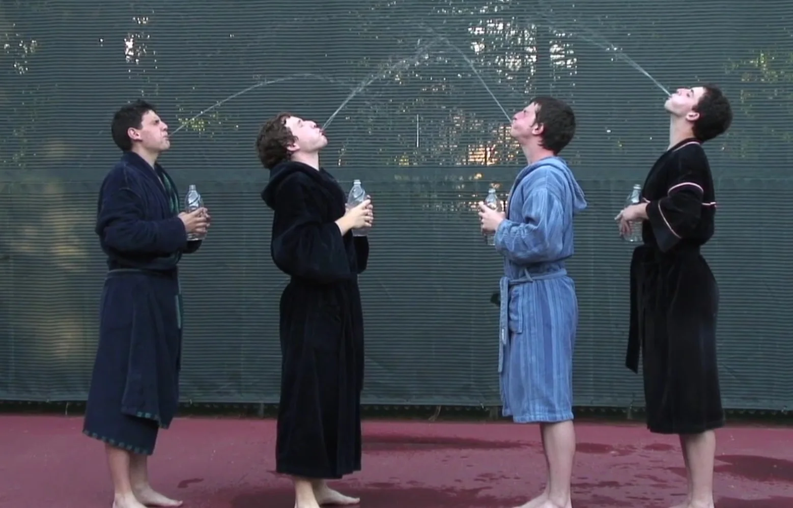 FILM SHARE: Human Fountains (4:02 mins)