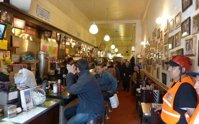 Eisenbergs-interior.jpg