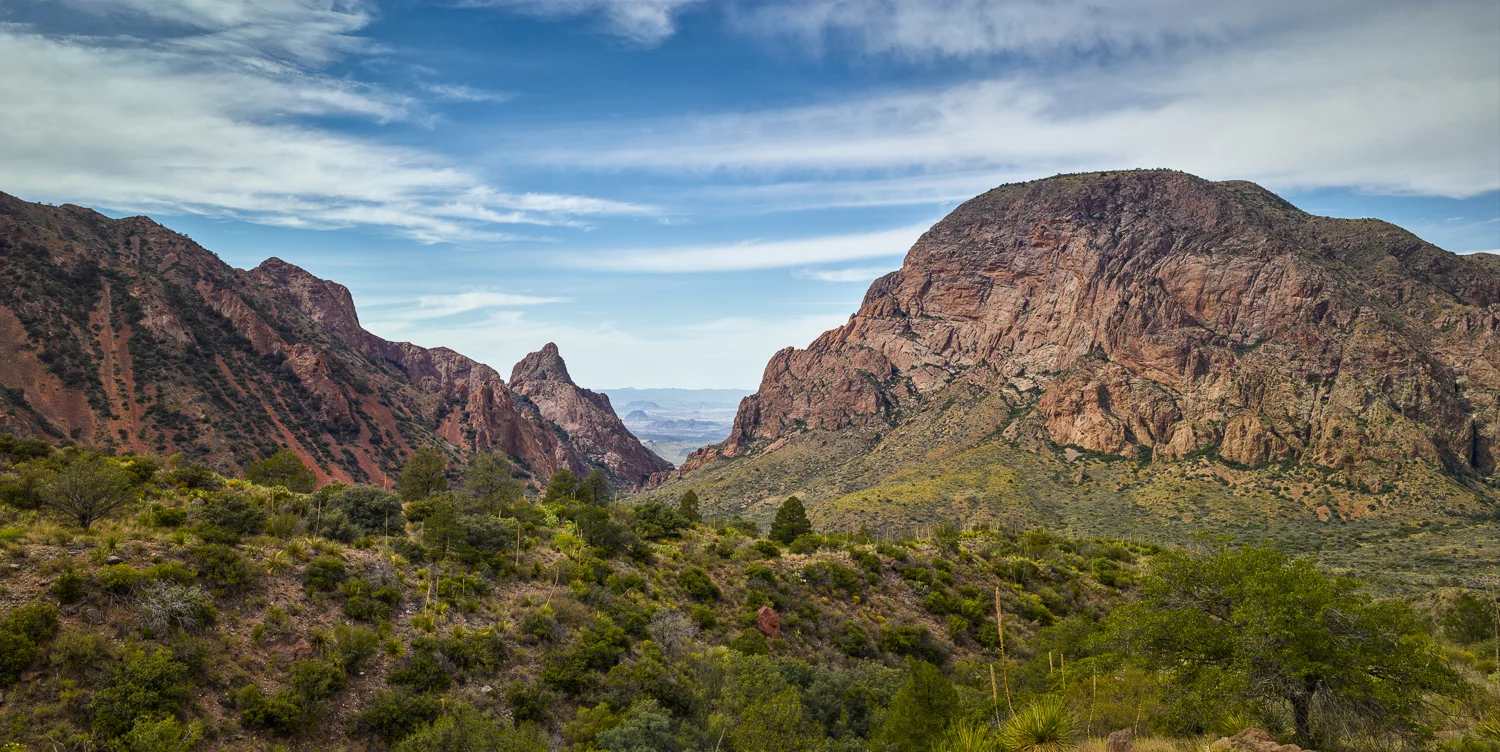 CF16394-6_WindowTrailPano.jpg