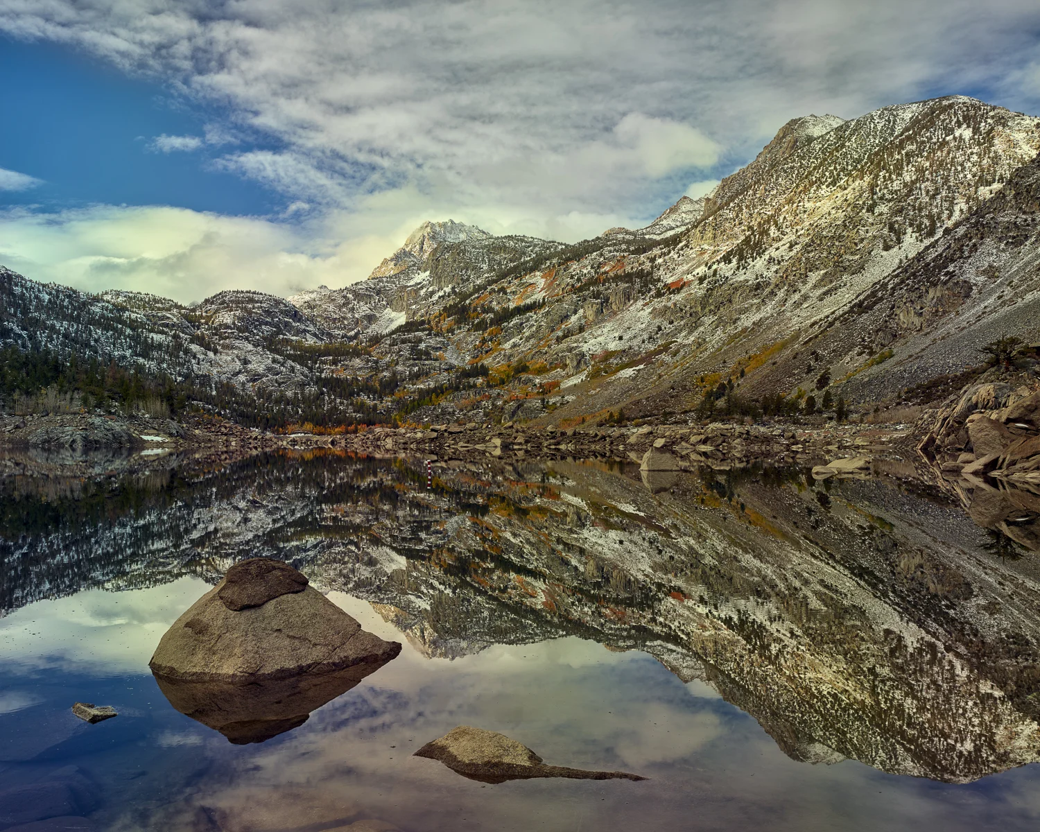 Cf16158-60_Sabrina Lake_Pano.jpg