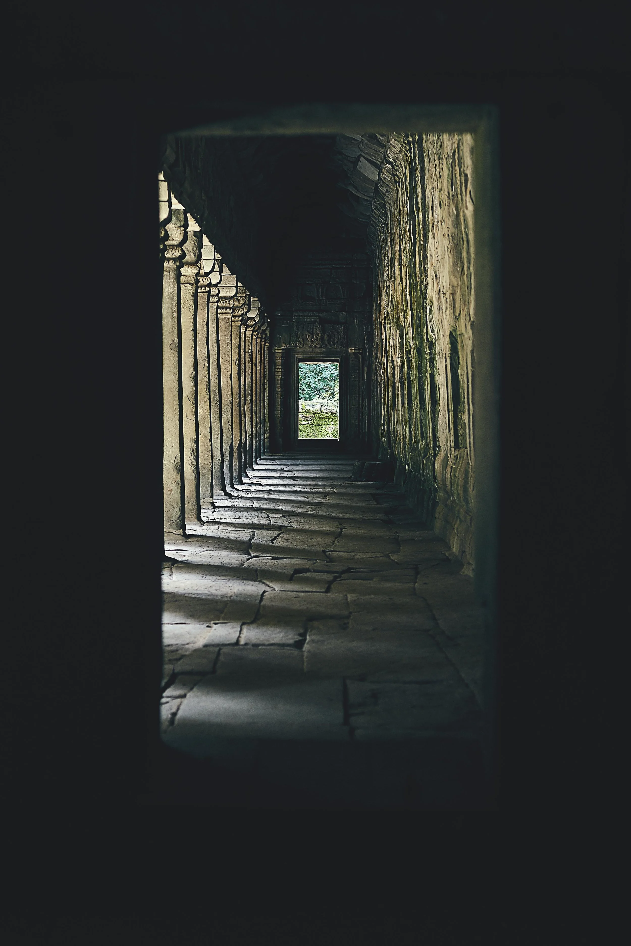 AW_ANGKOR_WAT_CAMBODIA_610 copy.jpg