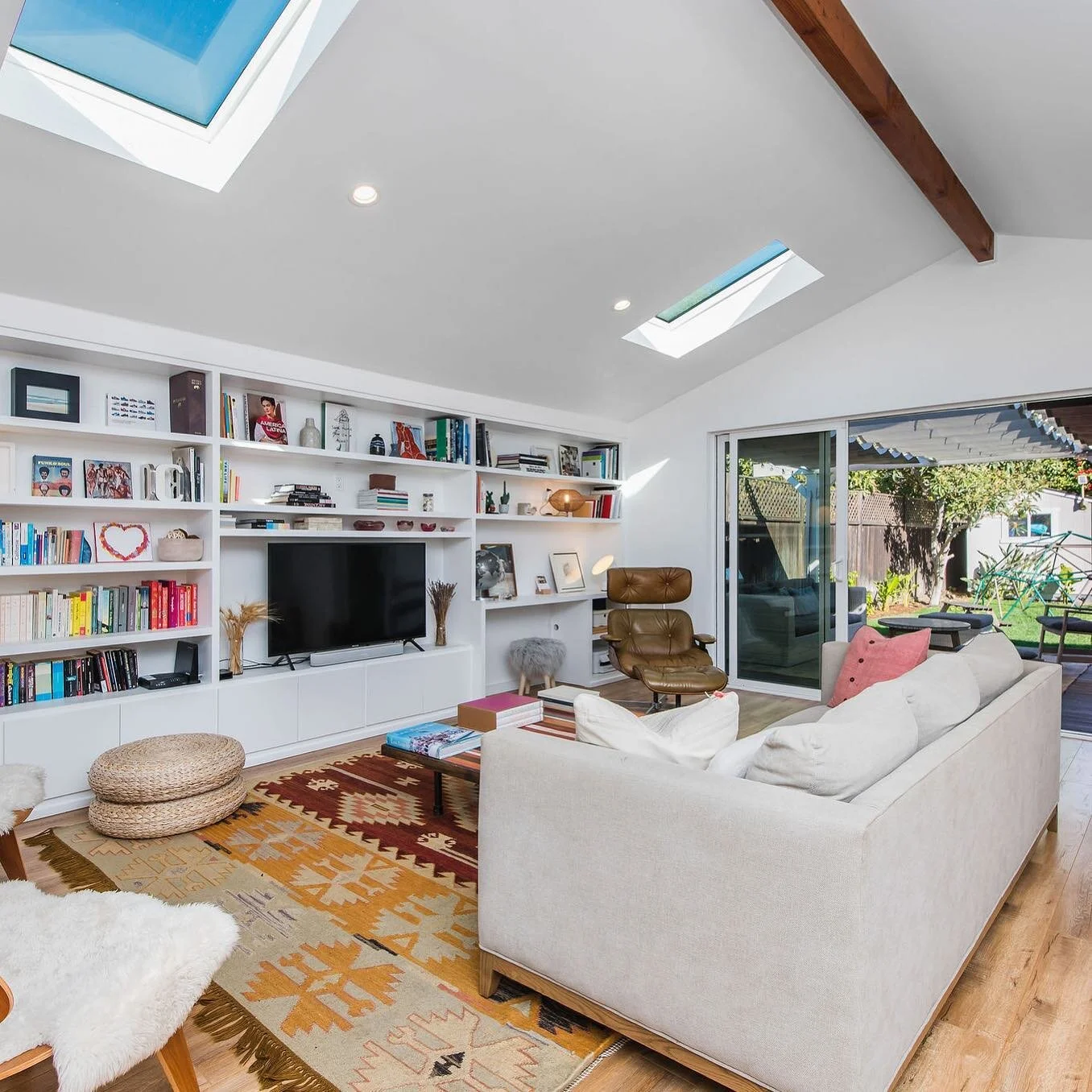 Sold in 1 week over the asking price with multiple offers🔥 🔥🔥 I represented the very happy sellers for this 4 bedroom, 3 bath, stylish modern in Westside Village. List price $1,799,999 .