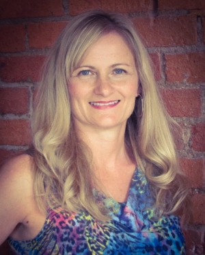 Miranda is a Certified Yoga Teacher and has been teaching for 7-years, most recently at New Pathways Toronto. Her approach to teaching yoga is geared to the needs of her students with a focus on improving flexibility, strength, and balance. All classes allow students -- beginners and advanced -- to modify their poses to suit their unique needs. With a background in health teaching and mental health counseling, Miranda blends traditional yoga with western science of mind-body health. In addition to weekly yoga classes, Miranda enjoys facilitating courses and workshops on topics such as: Managing Stress, Improving Sleep, Ayurvedic Inspired Living, Meditation, and Mindful Parenting. 