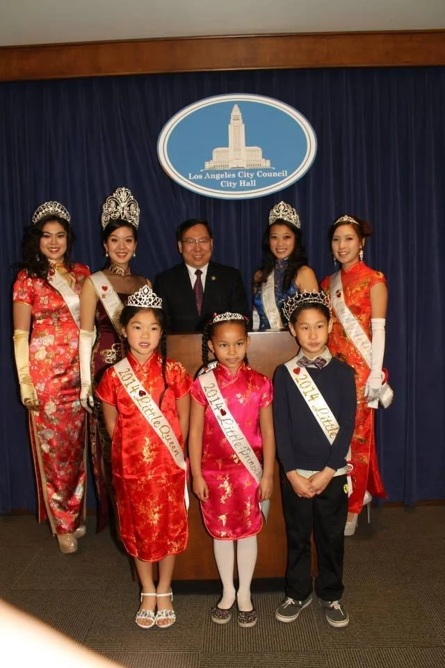 2014_Activities_01_City_Hall.jpg