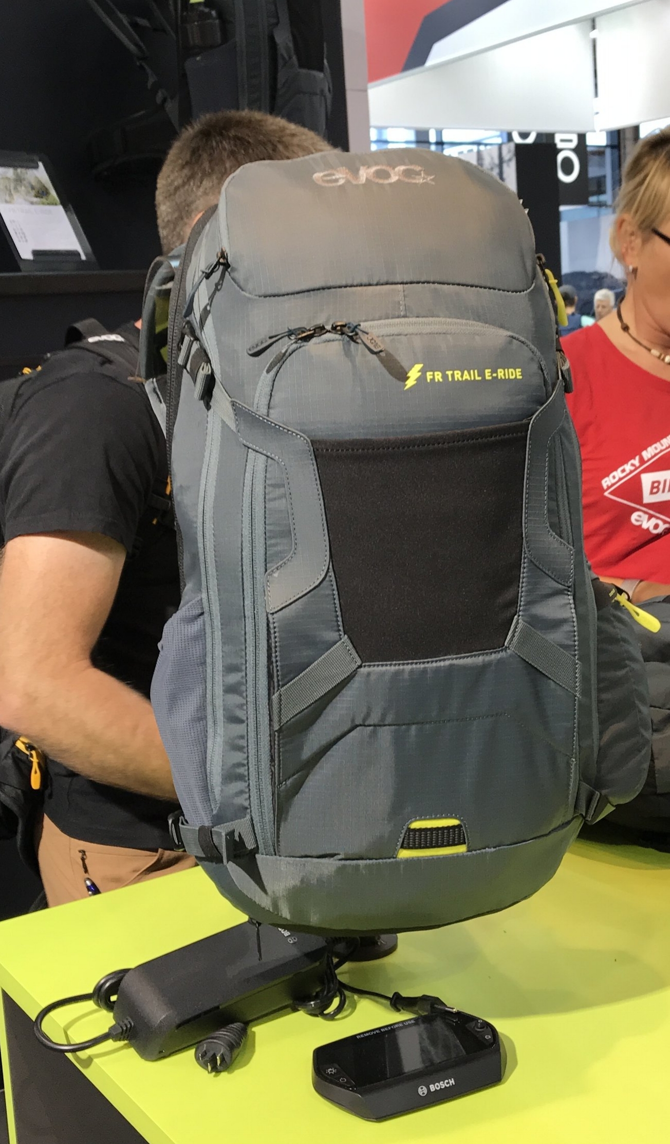 evoc_Rucksack_FR_Trail_ERIDE_2.JPG