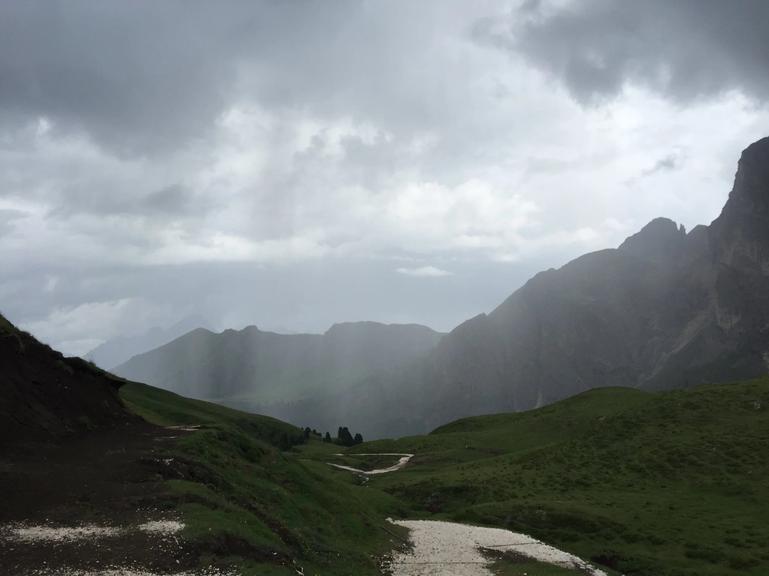 Geht das – Regenkleidung „so gut wie neu“? Ein Praxistest.