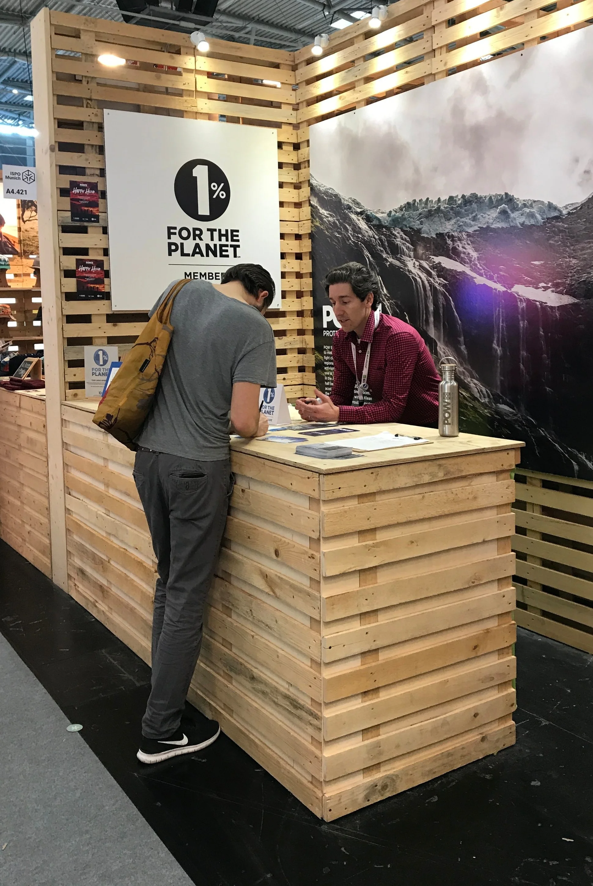 Der Stand von 1% for the Planet auf der Ispo 2019.