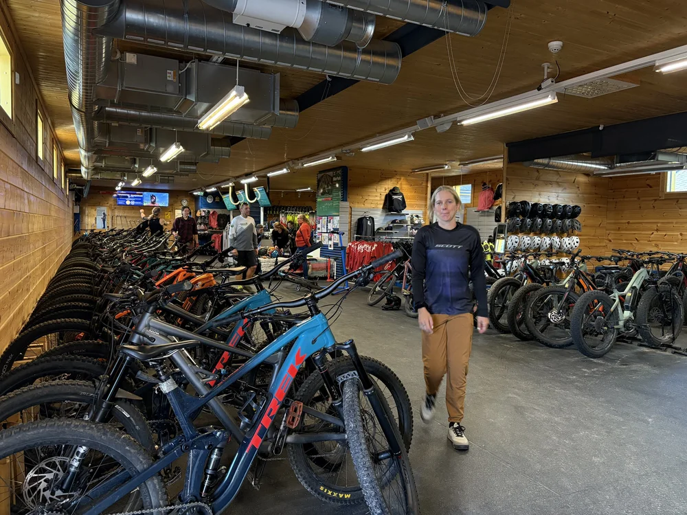 Verleih im Bike Park Iso-Syöte