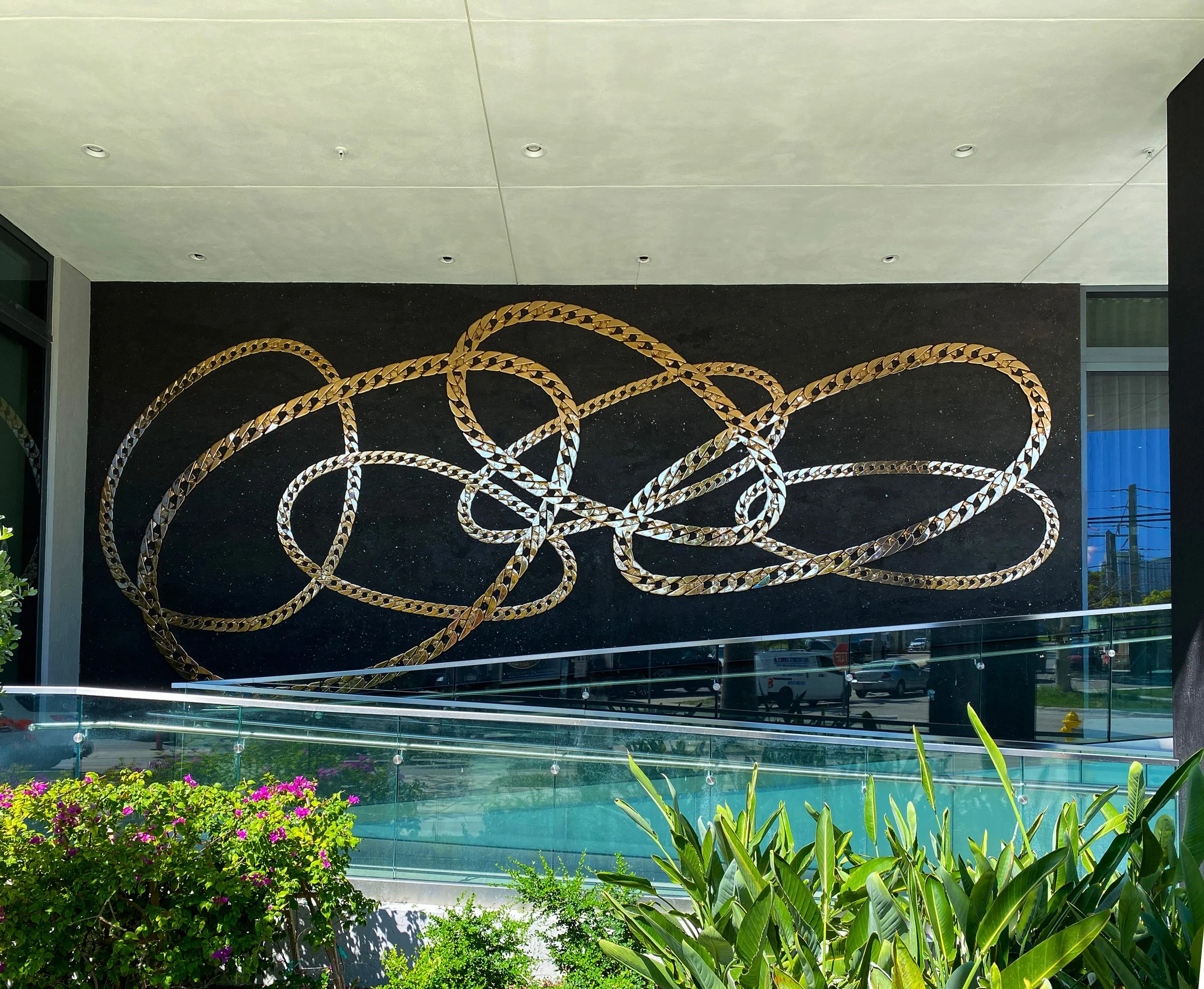  Luis Gispert  Every Separation Is A link,  2023 Cast bronze, unique bitmun stucco Art in Public Places Miami-Dade County&nbsp; 13’ x 28’ x 2” 