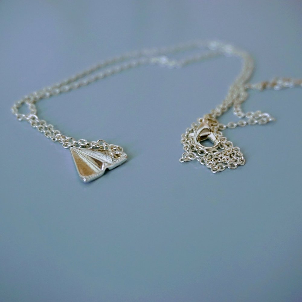 Paper Airplane Necklace - Temu Mexico