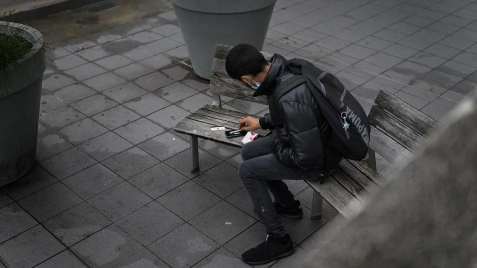 People Can’t Access Addiction Treatment Or Support Because Of The Pandemic And It’s ‘Very Problematic,’ Say Experts