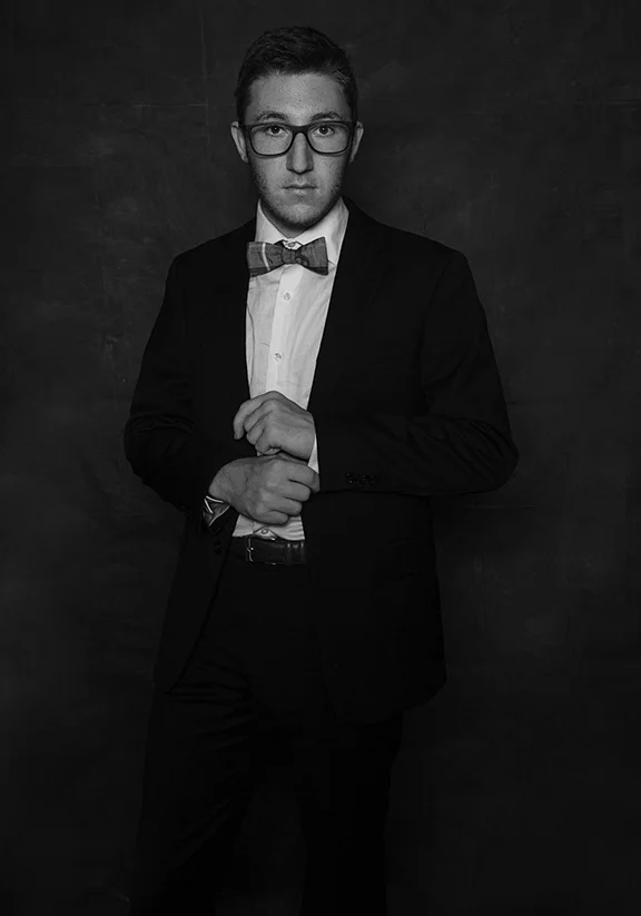 Teal_Gate_Studio_Men's Portrait 10_2017 (1 of 2).jpg