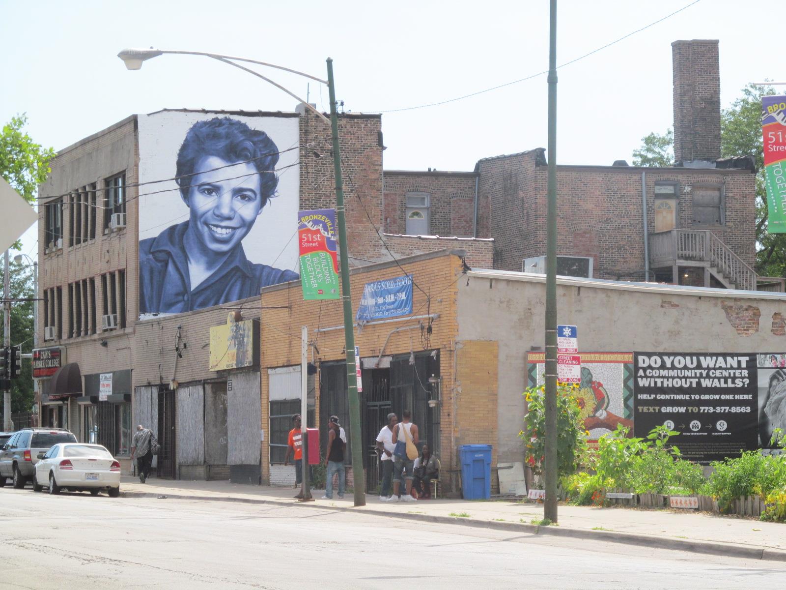 Lorraine mural best pic by AC 51st and Calumet.jpg