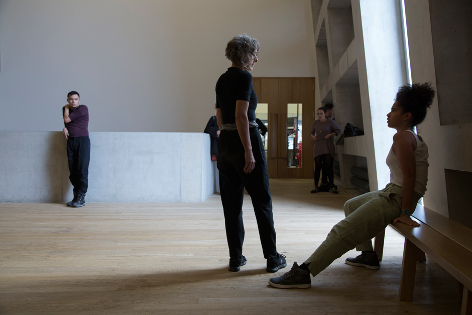 PHOEBE DAVIES 'CREASES' (TATE MODERN)