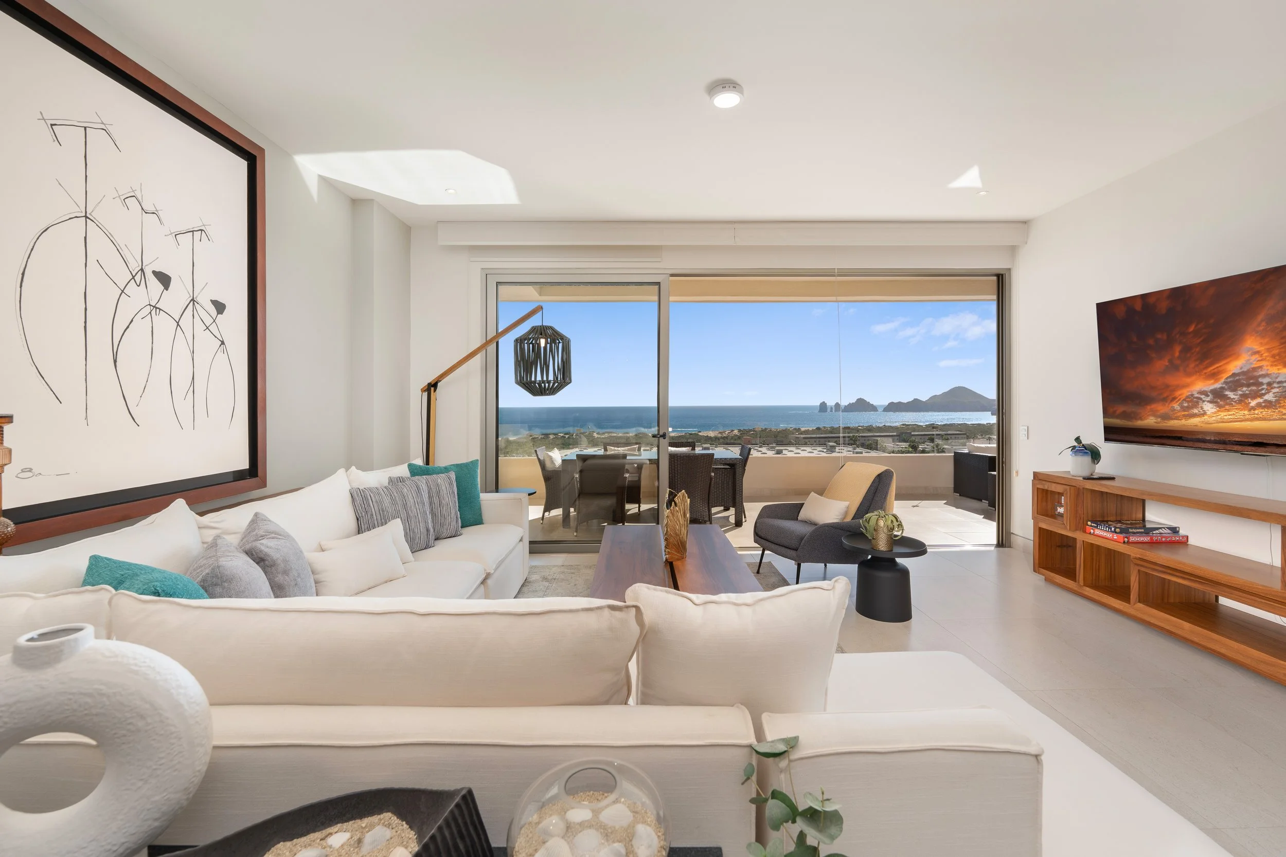 Land's End Vista Vela