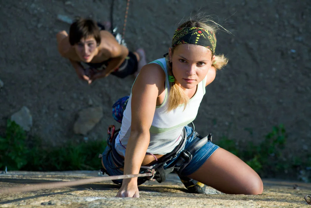 Climbing-Couple-WEB.jpg