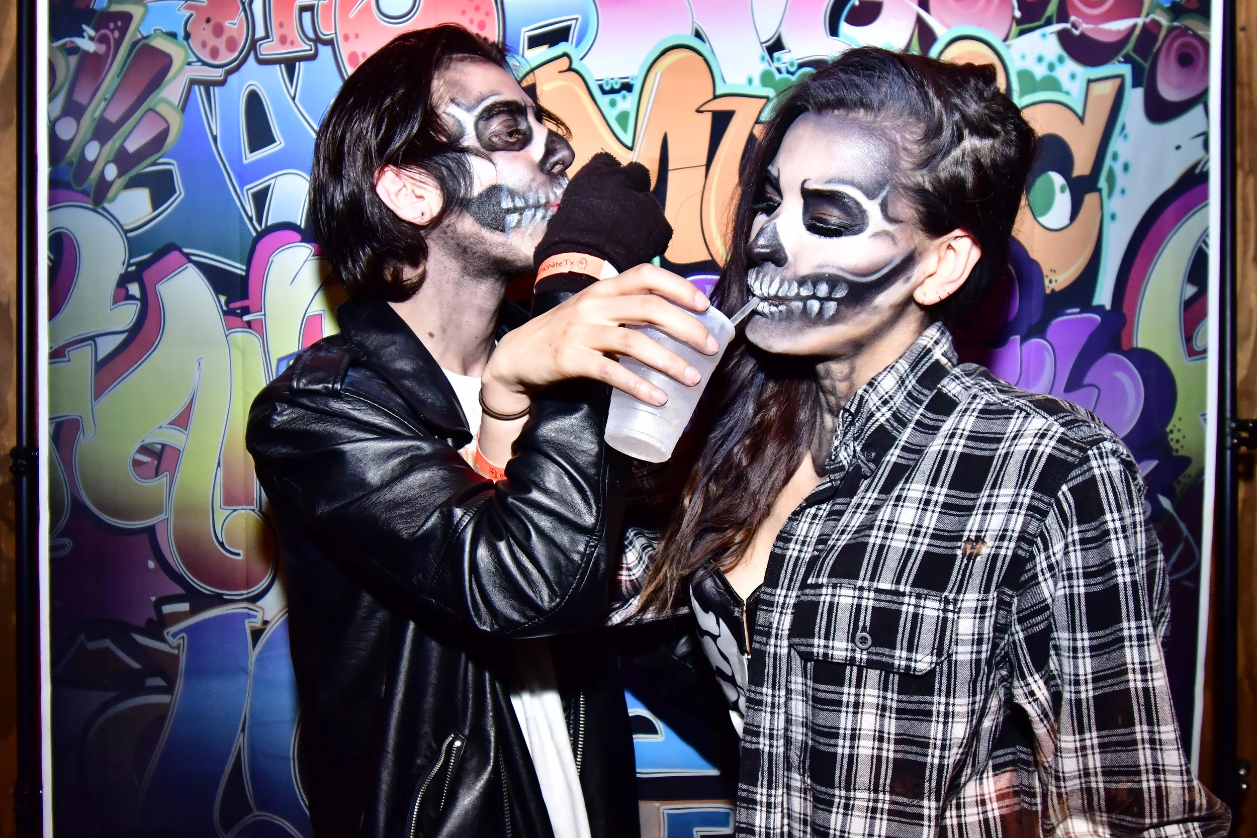 AnnieDevineTX_Throwback1_-73.jpg