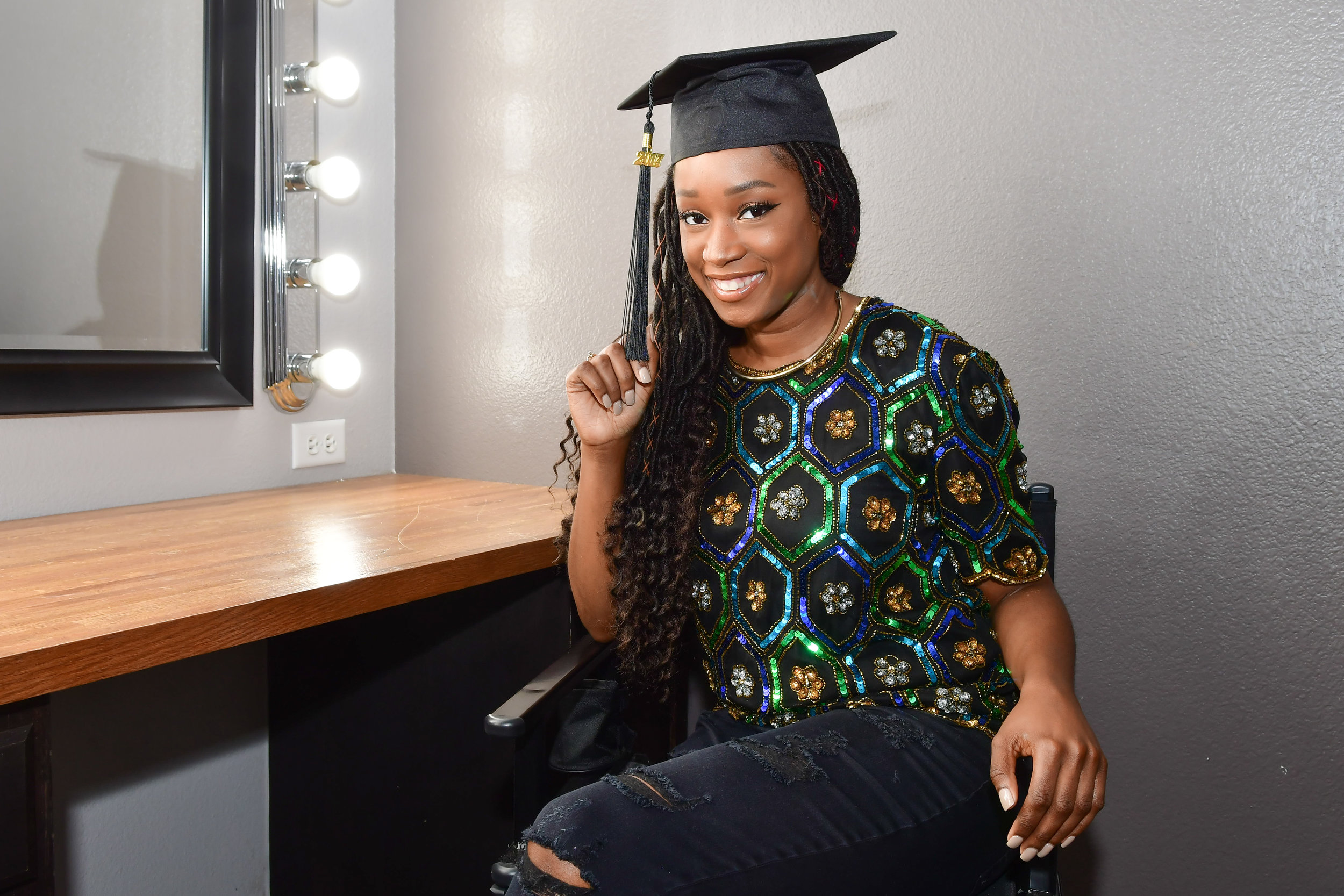 AnnieDevineTX_graduation-43.jpg