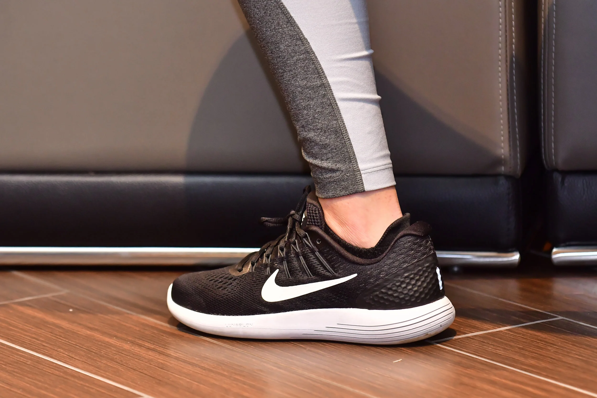 AnnieDevineTX_LegendLeggings-17.jpg