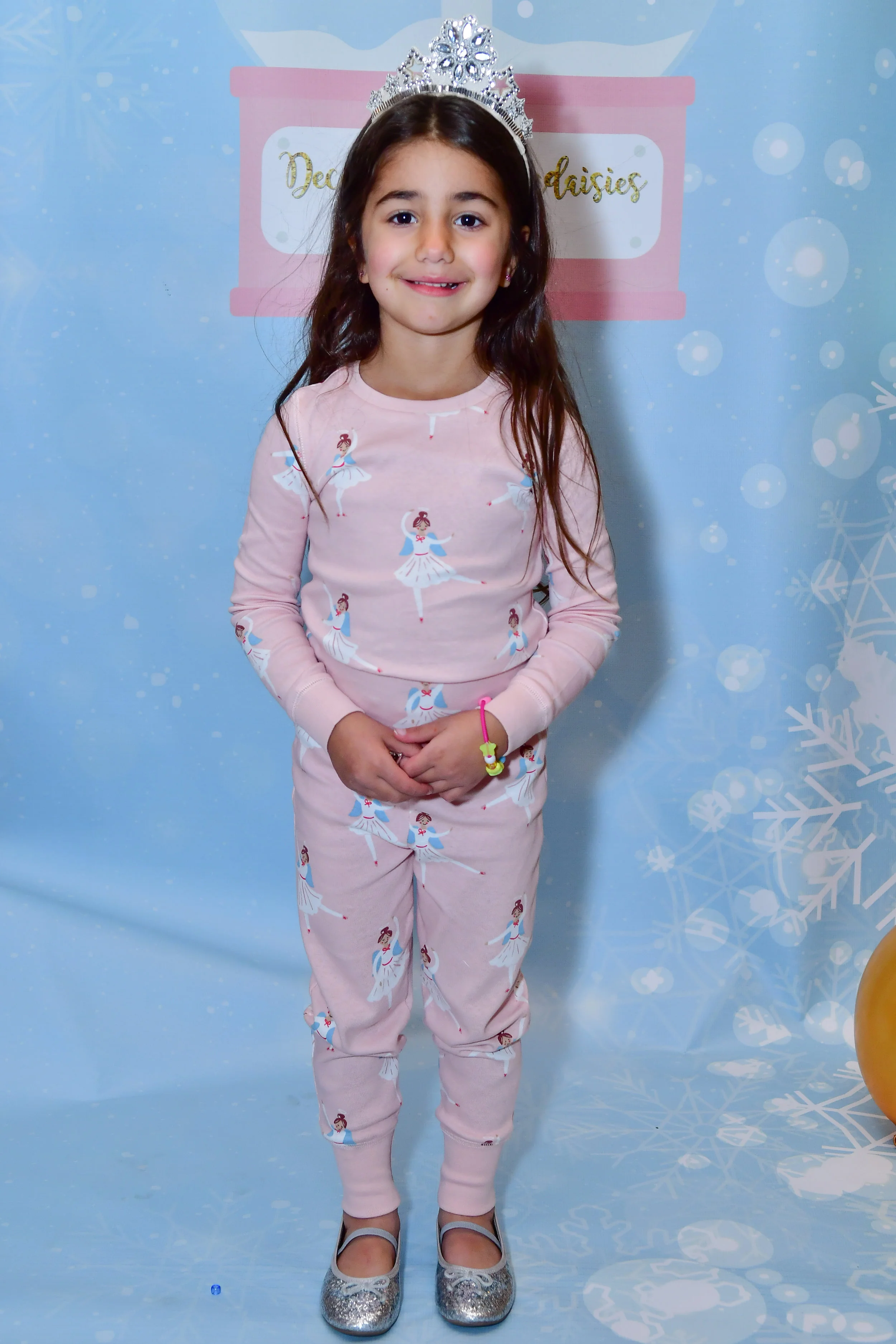 DecemberBirthdays_AnnieDevineTX-4.jpg