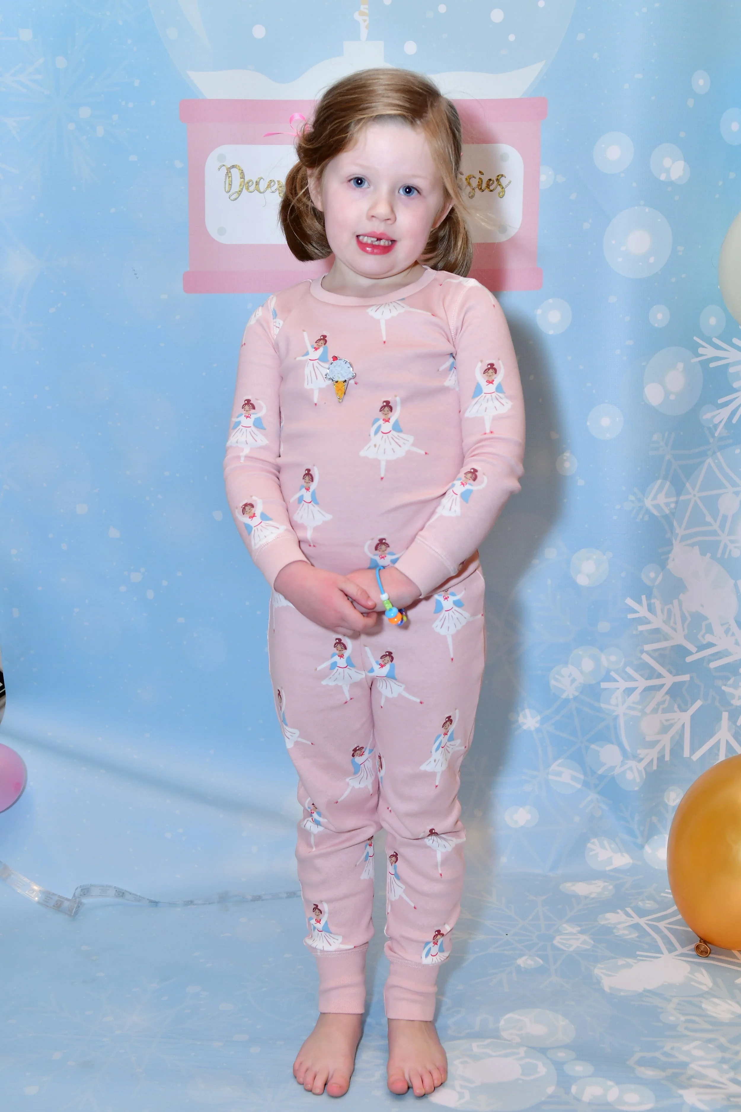 DecemberBirthdays_AnnieDevineTX-7.jpg