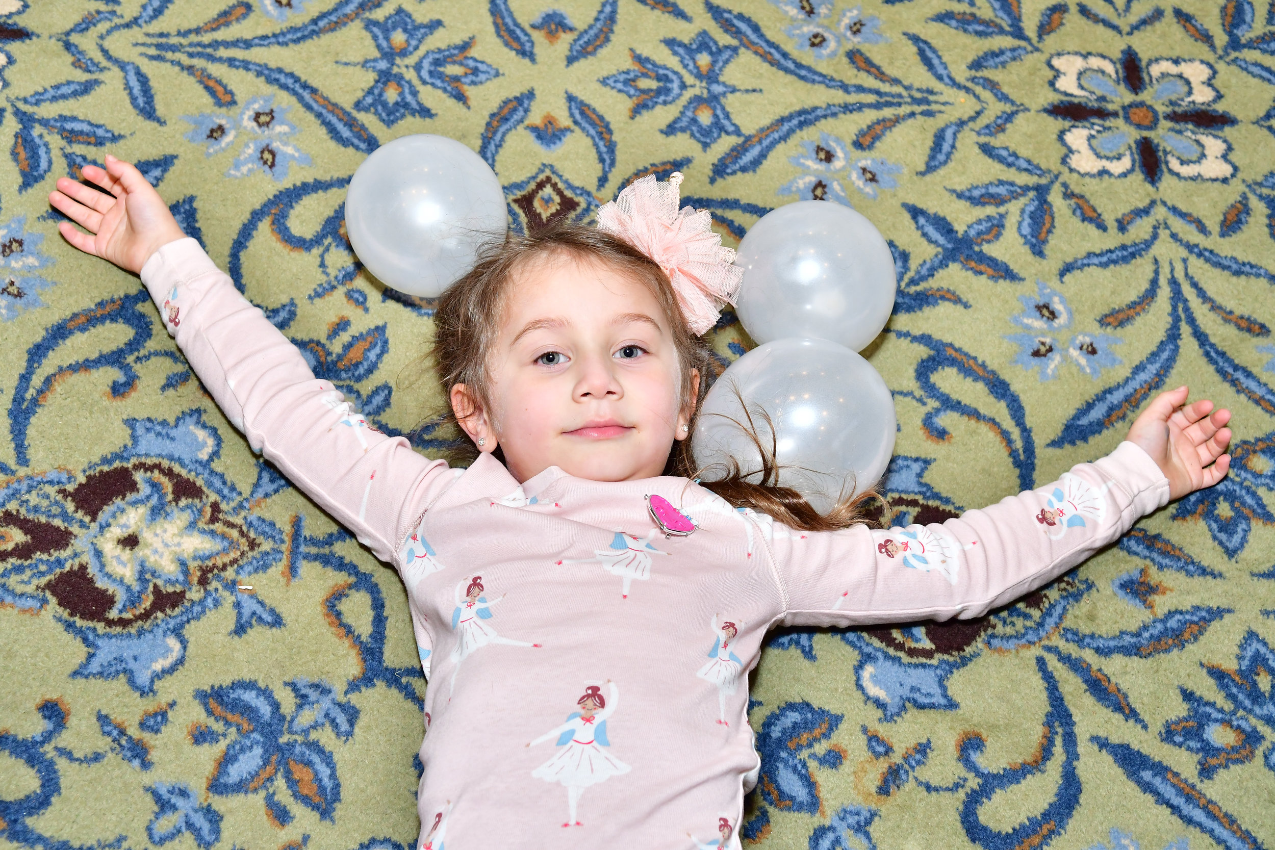 DecemberBirthdays_AnnieDevineTX-16.jpg