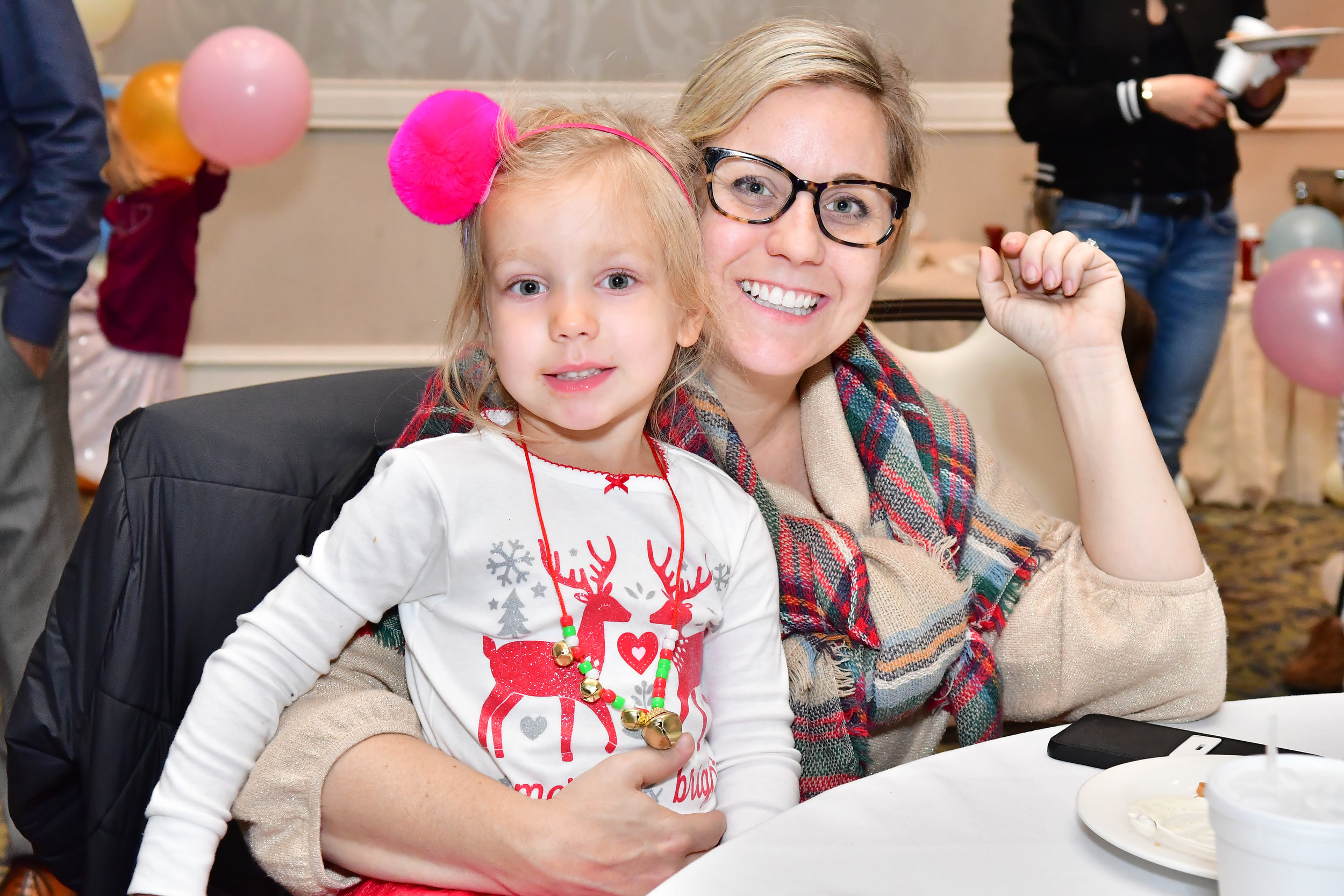 DecemberBirthdays_AnnieDevineTX-80.jpg