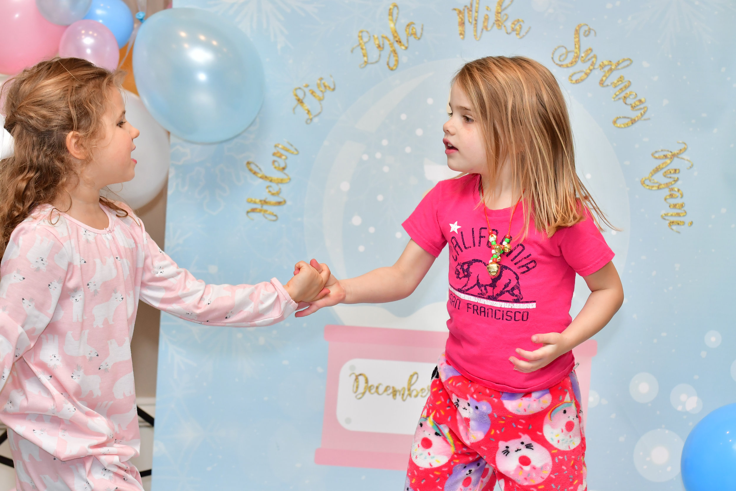 DecemberBirthdays_AnnieDevineTX-103.jpg