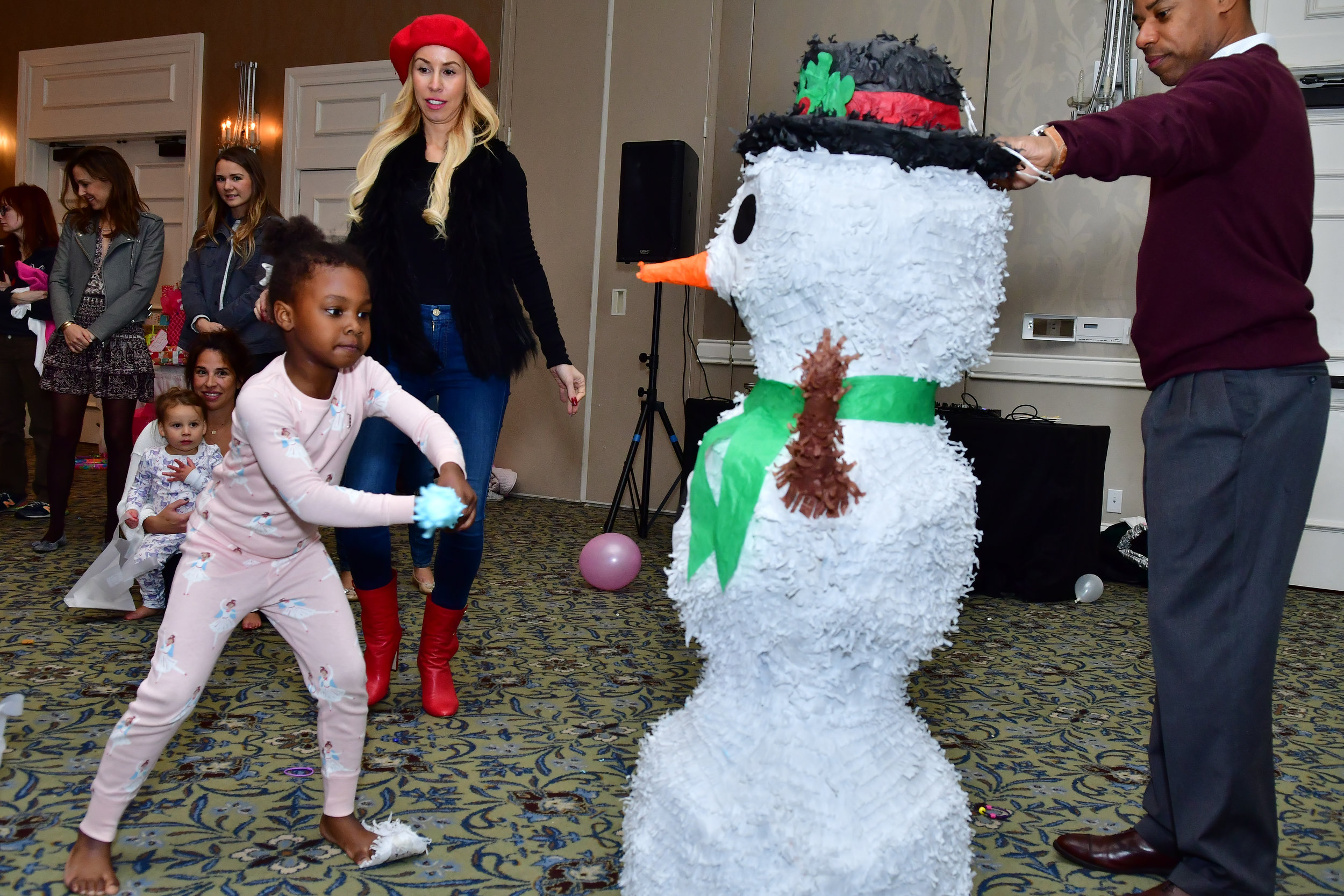 DecemberBirthdays_AnnieDevineTX-113.jpg