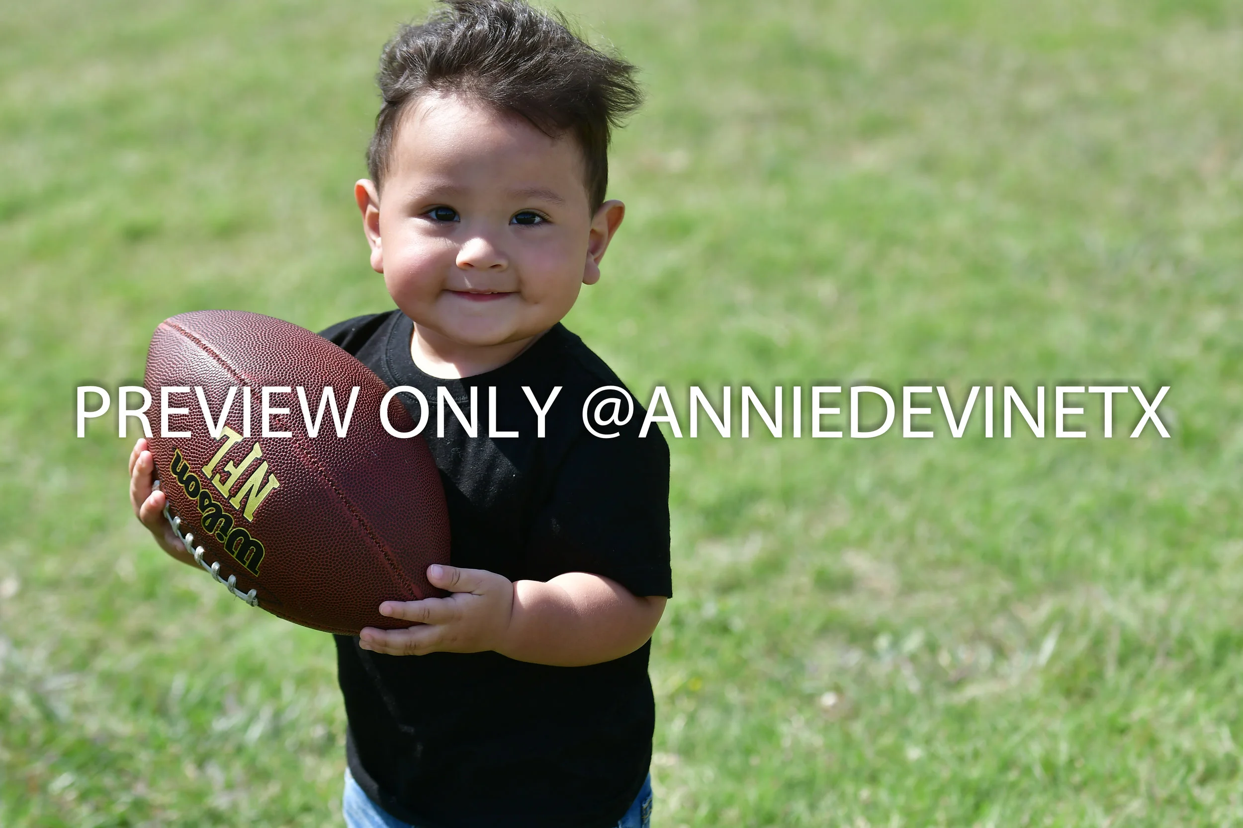 AnnieDevineTX_preview-1.jpg