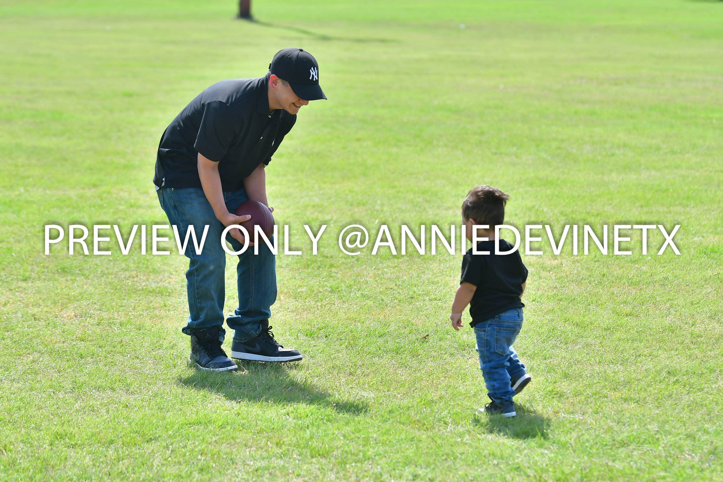 AnnieDevineTX_preview-9.jpg
