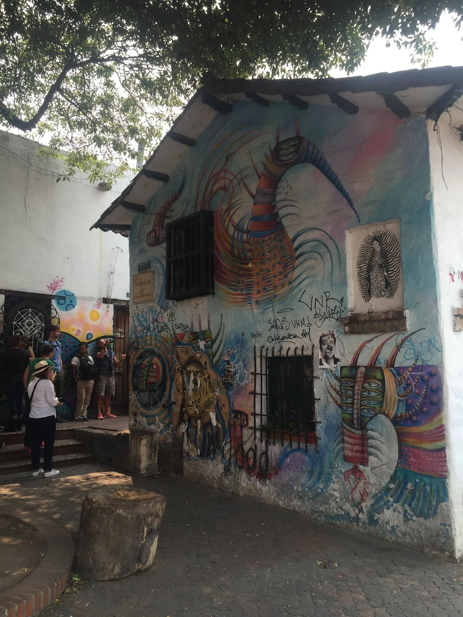 One of the oldest buildings (now a pub) in Bogotá, complete with a recent graffiti mural.