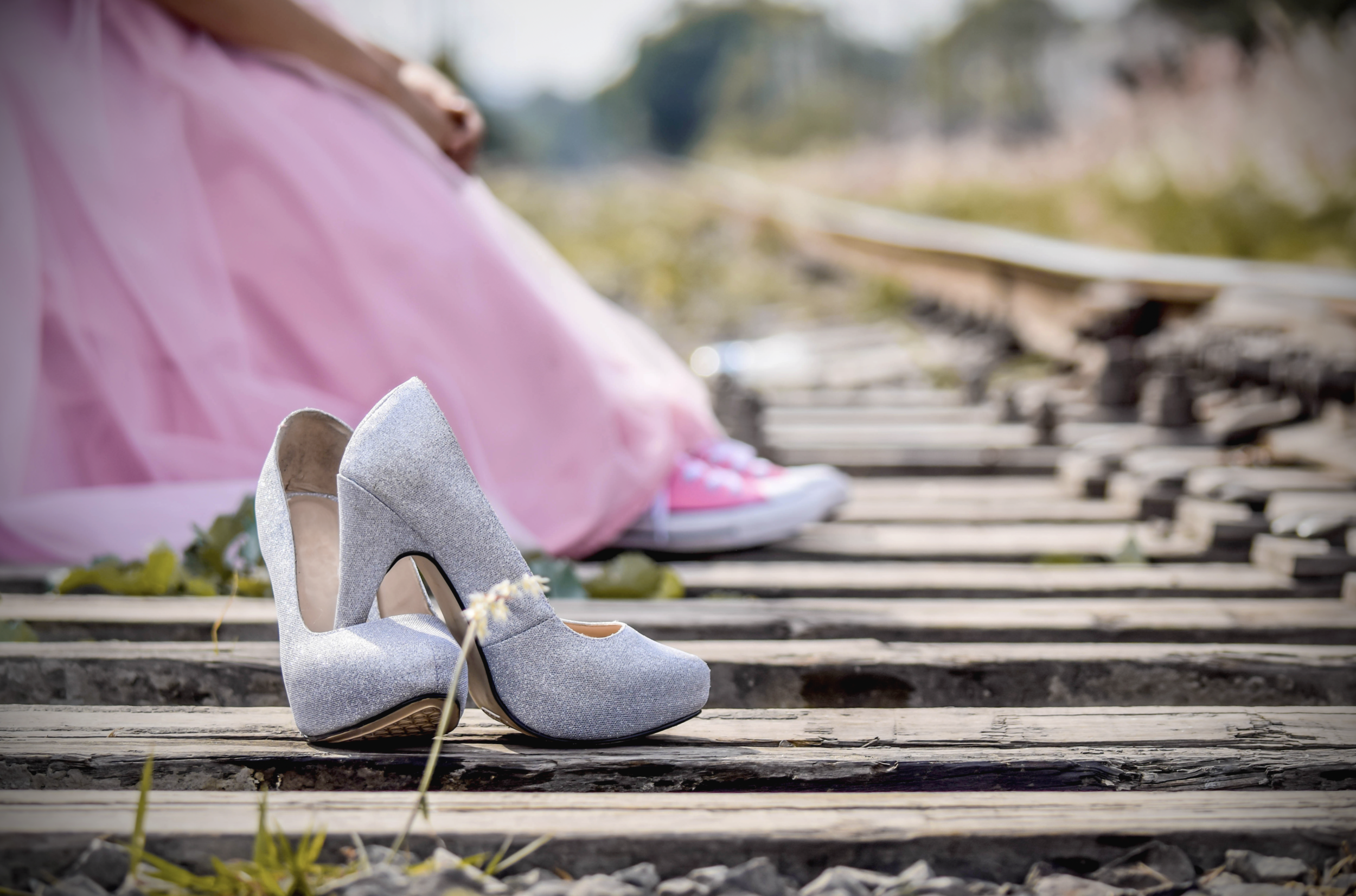 PINK DRESS + HEELS.jpg
