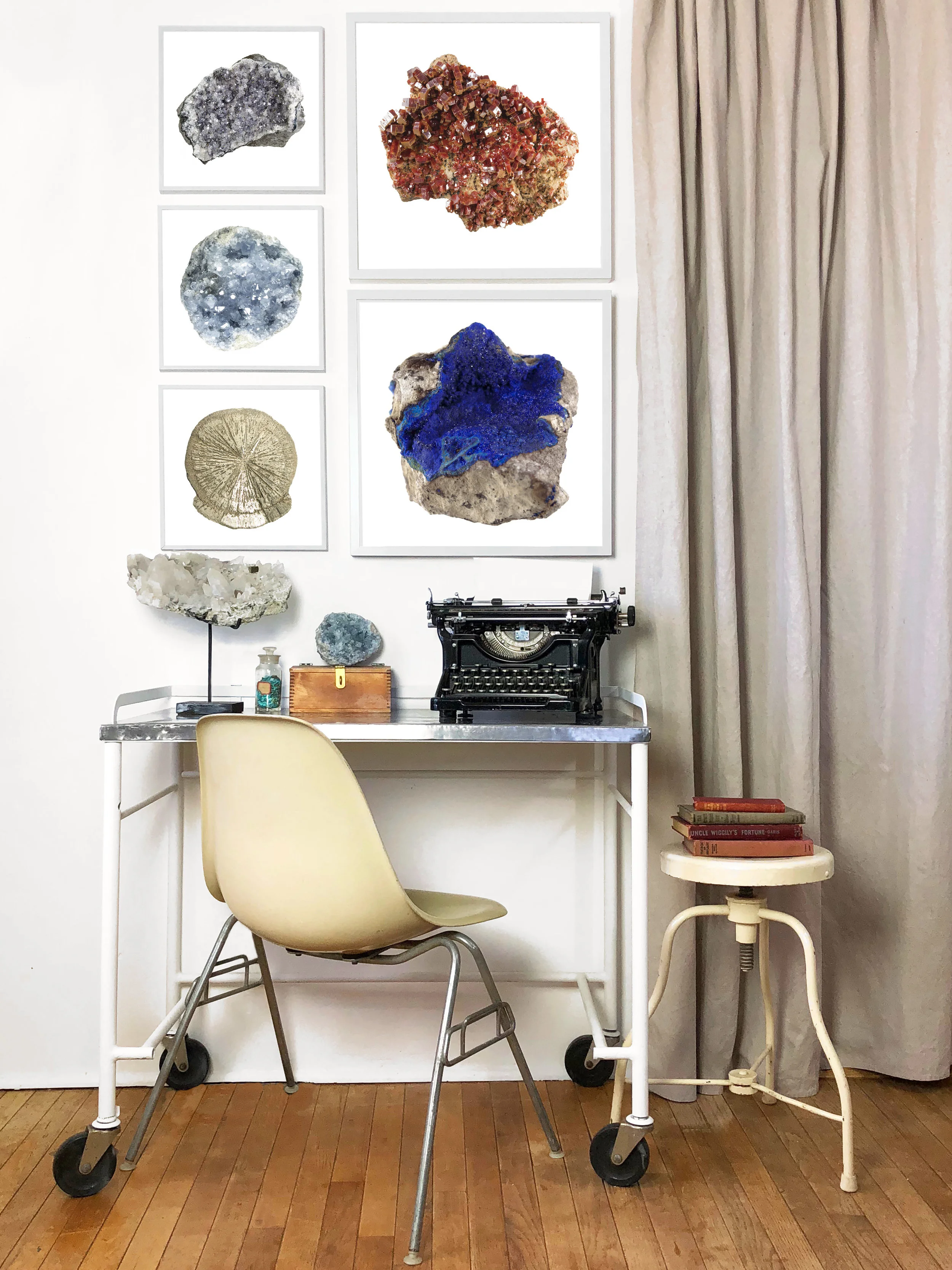 Minerals01_vignette.jpg