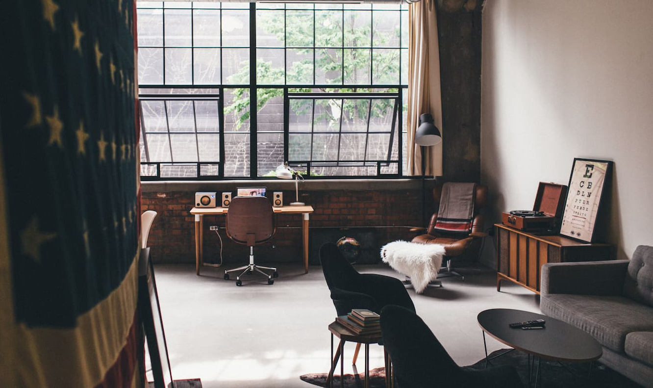 Brooklyn-Loft-Living-Room-9.png