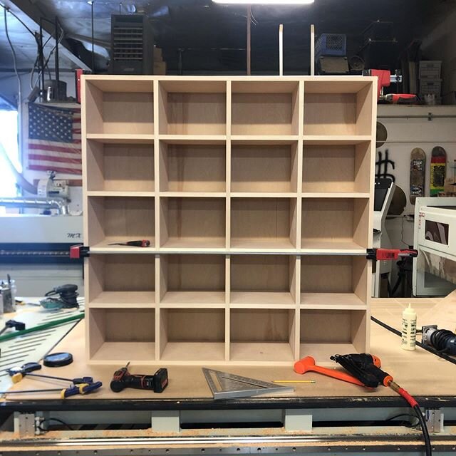 Maple Hat Rack for #npbracing#customcabinetry #alotofhats#redhillcustomdesigns #smallshop #stoked